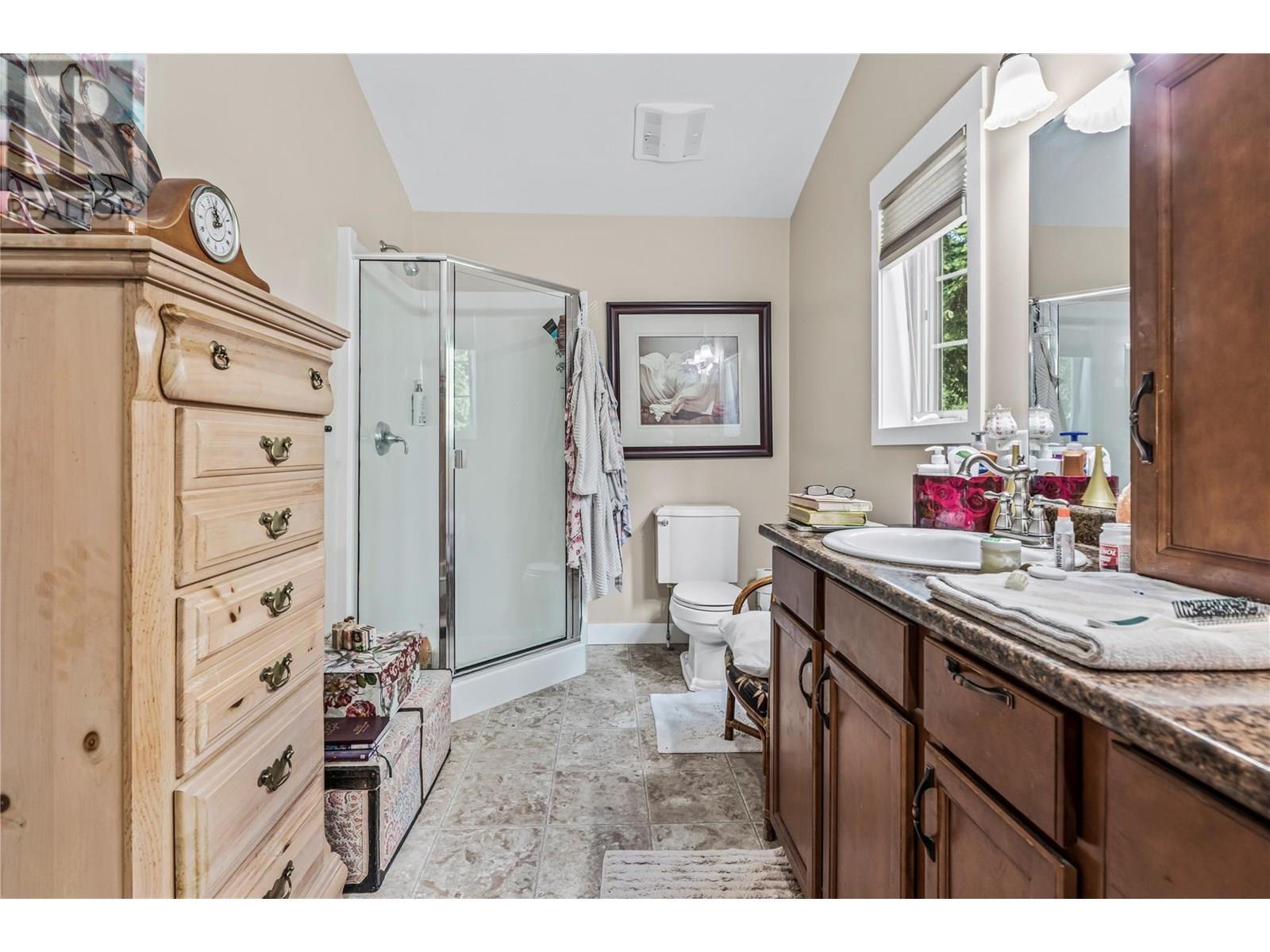TAPPEN, British Columbia, V0E 2X2, CA, 2 Bedrooms Bedrooms, ,2 BathroomsBathrooms,Residential,For Sale,1868276