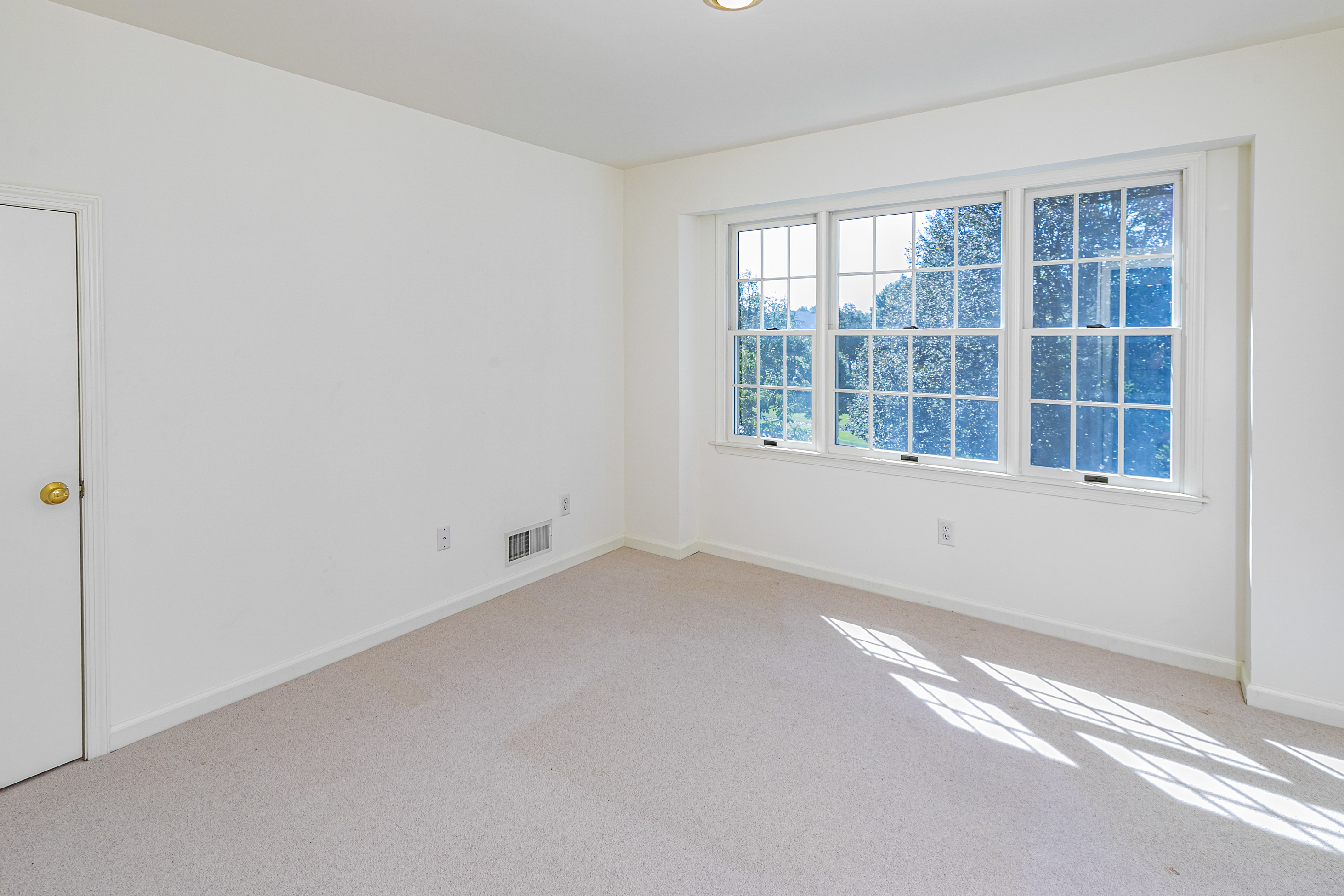  Expansive Living Backing to the 17th Fairway - 物件實景