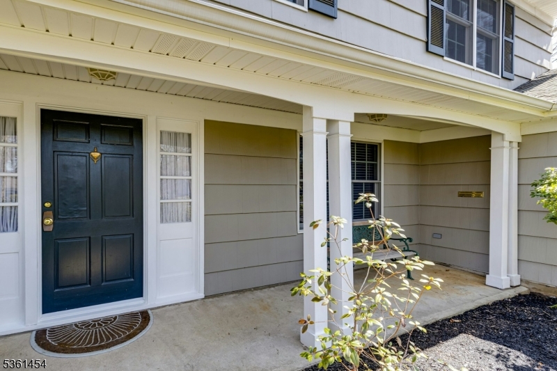 Berkeley Heights Twp., New Jersey, 07922, United States, 6 Bedrooms Bedrooms, ,4 BathroomsBathrooms,Residential,For Sale,1837487