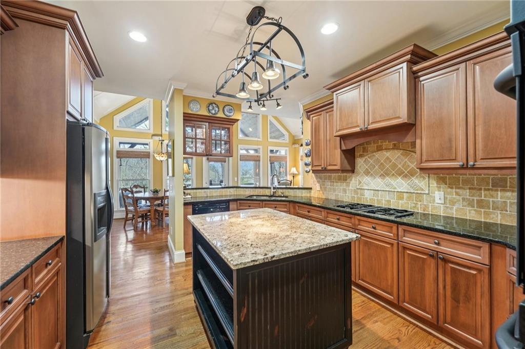 Big Canoe, Georgia, 30143, United States, 4 Bedrooms Bedrooms, ,4 BathroomsBathrooms,Residential,For Sale,2031127