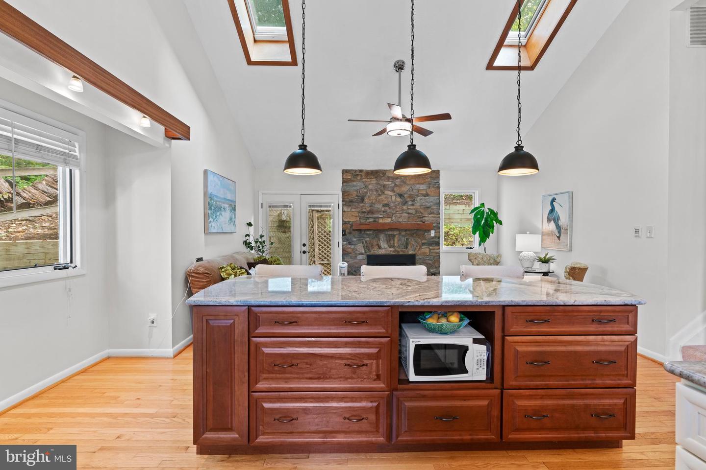 Annapolis, Maryland, 21409, United States, 3 Bedrooms Bedrooms, ,3 BathroomsBathrooms,Residential,For Sale,1988128