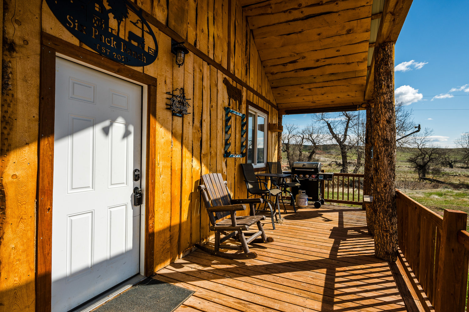 Ranchester, Wyoming, 82839, United States, 2 Bedrooms Bedrooms, ,1 BathroomBathrooms,Residential,For Sale,1813697