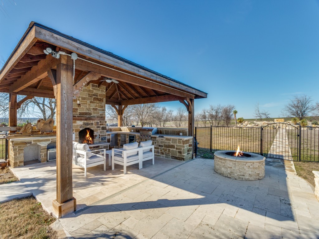 Fort Worth, Texas, 76179, United States, 5 Bedrooms Bedrooms, ,5 BathroomsBathrooms,Residential,For Sale,1721664
