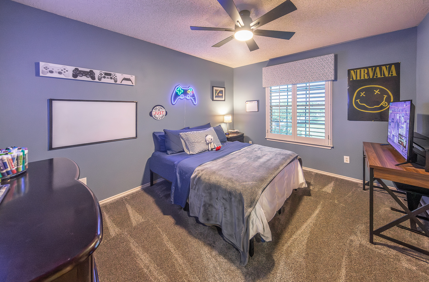 Lubbock, Texas, 79423, United States, 4 Bedrooms Bedrooms, ,4 BathroomsBathrooms,Residential,For Sale,1906085