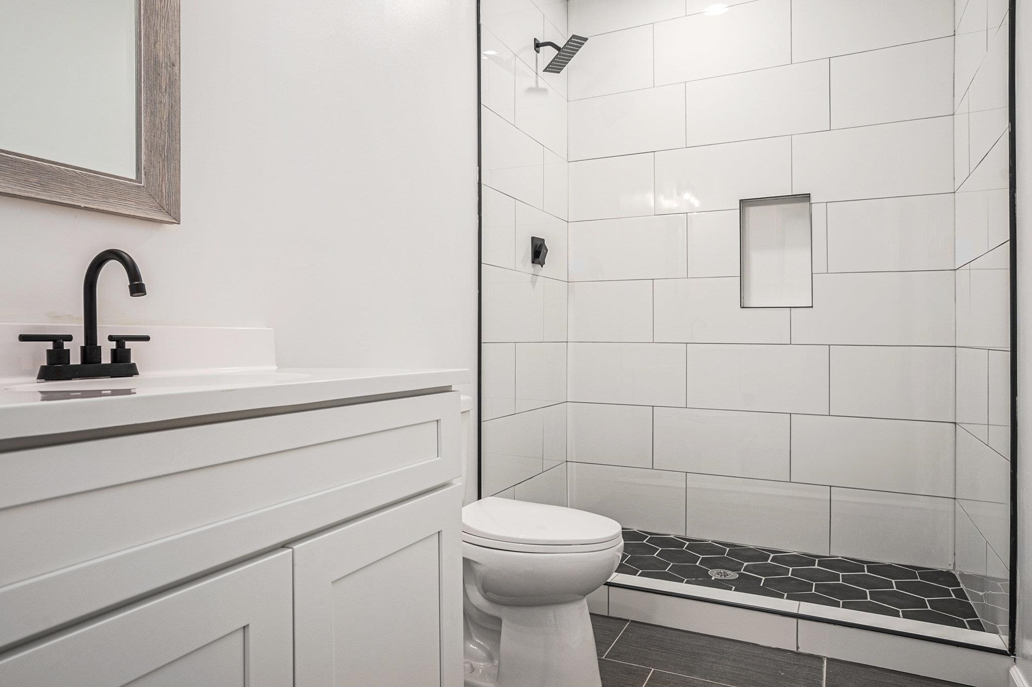 Elkhart, Indiana, 46517, United States, 7 Bedrooms Bedrooms, ,6 BathroomsBathrooms,Residential,For Sale,1987525