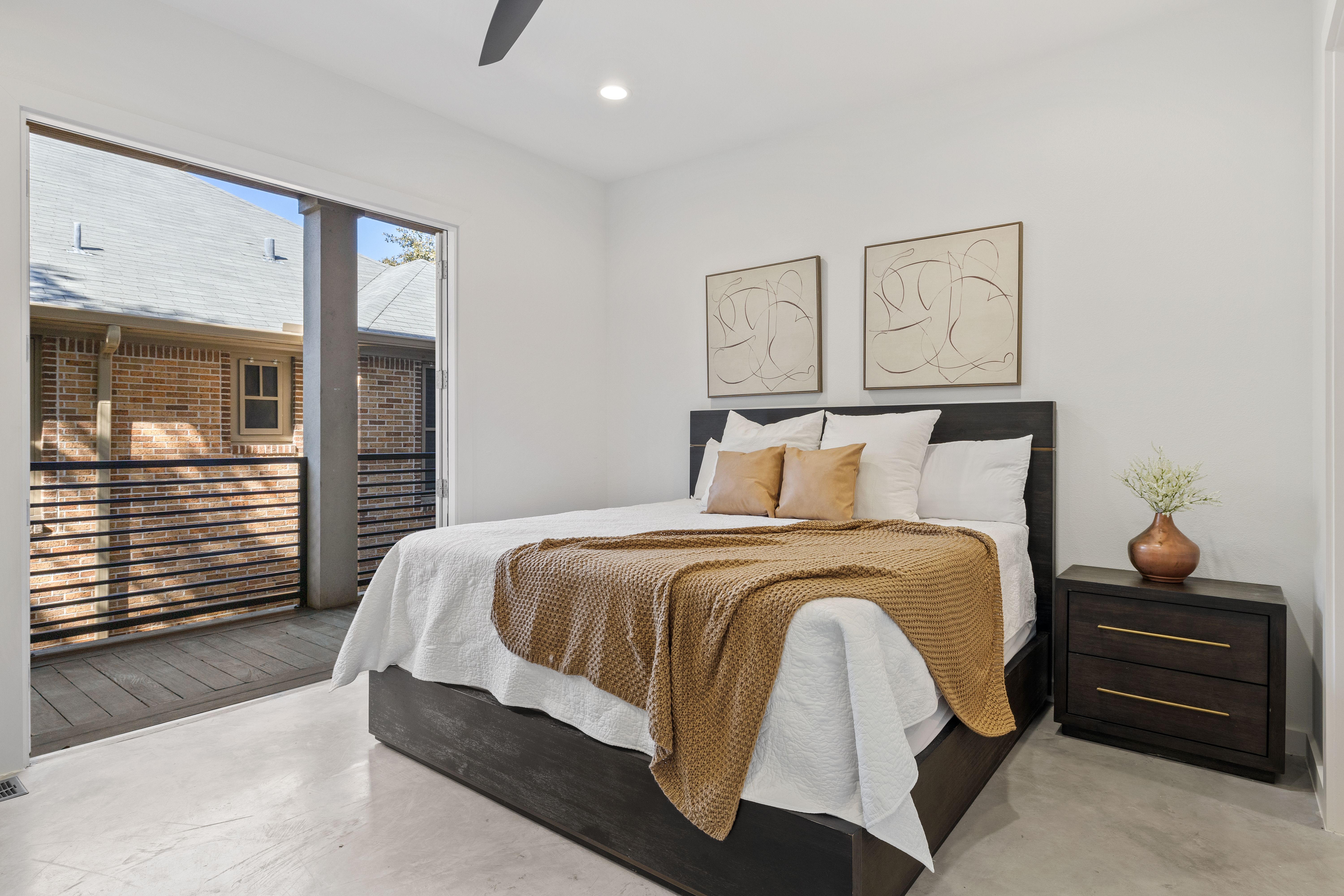  A private, gated Travis Heights retreat steps from Lady Bird Lake - 物件實景