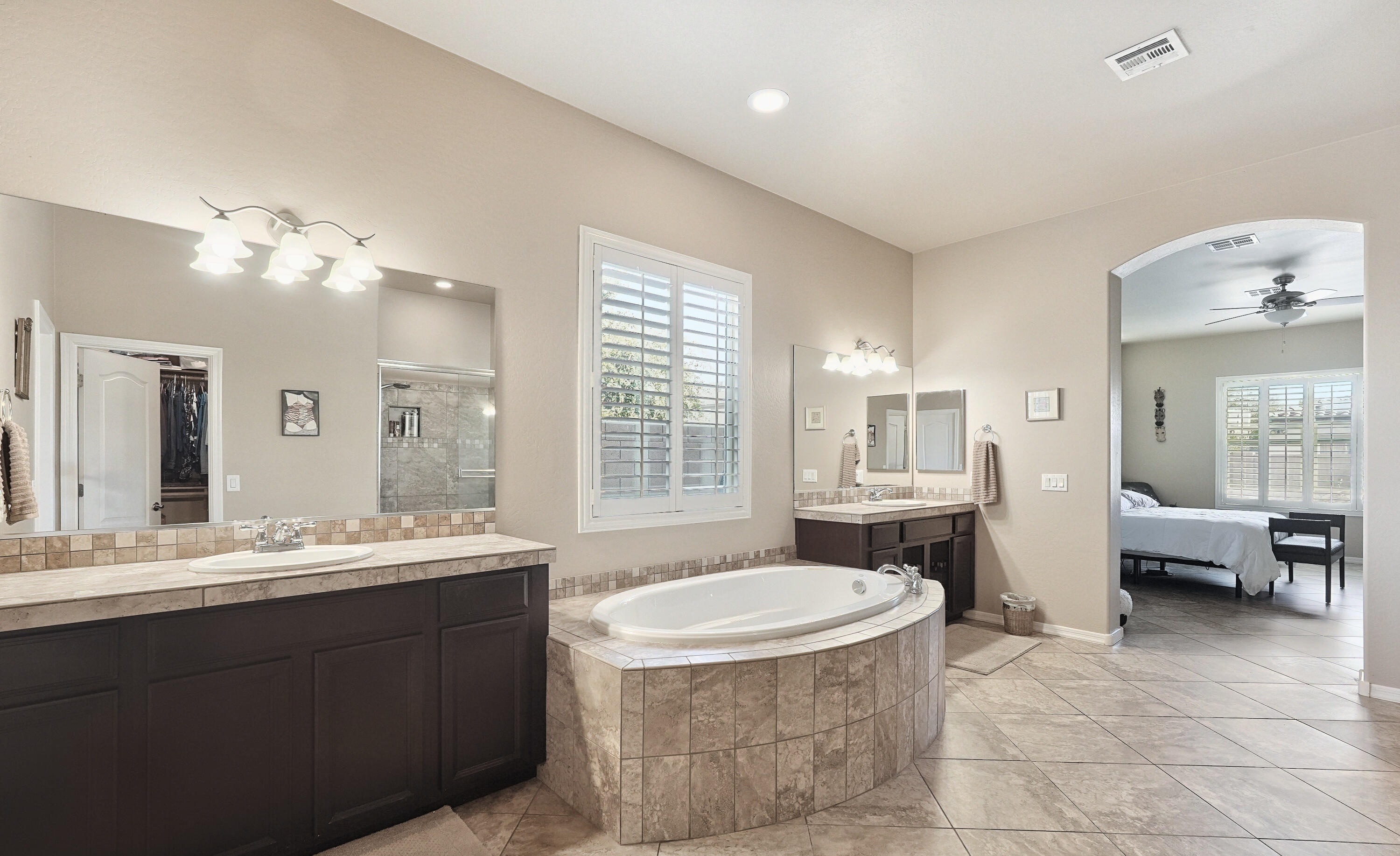  4221 E Canyon Way E  Chandler, AZ - 物件實景