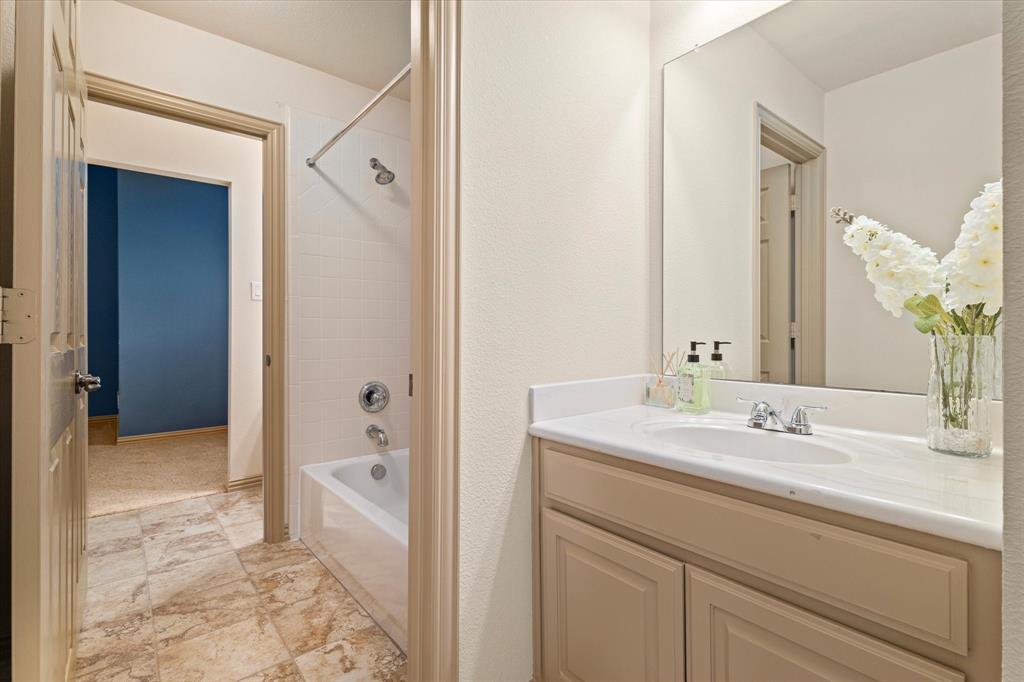 Frisco, Texas, 75033, United States, 5 Bedrooms Bedrooms, ,4 BathroomsBathrooms,Residential,For Sale,1907112