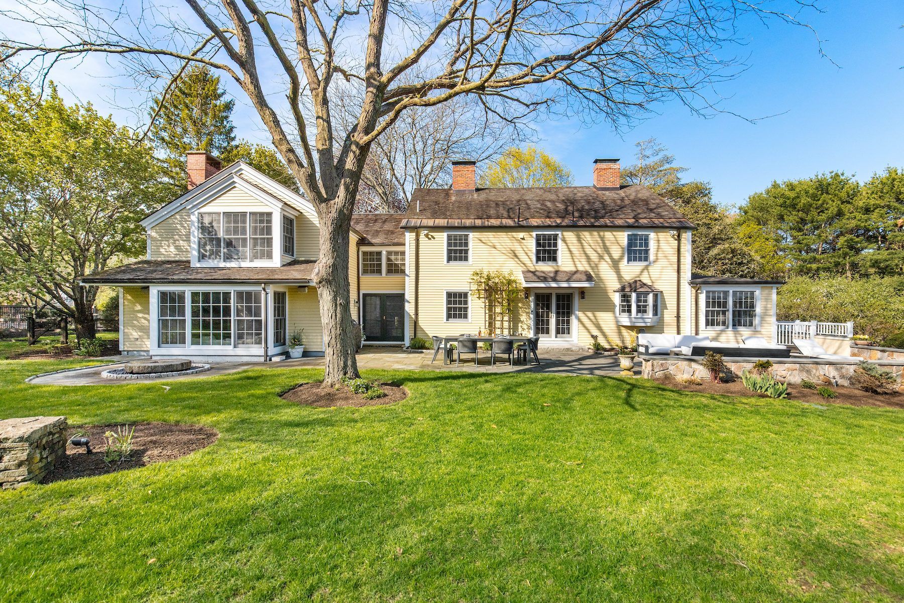  151 Oakland Street, Wellesley, MA, 02481 - 物件實景