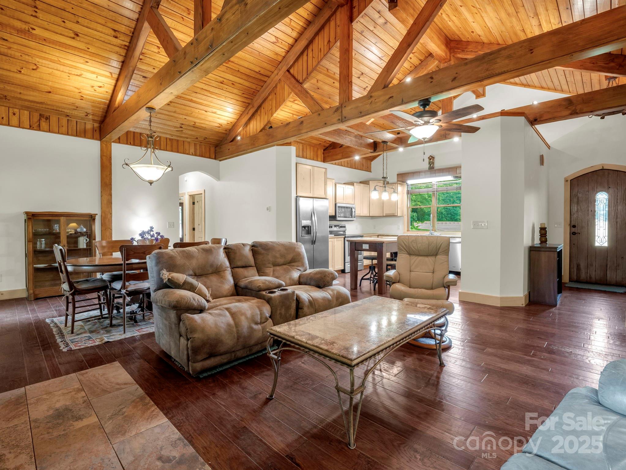 Saluda, North Carolina, 28773, United States, 3 Bedrooms Bedrooms, ,2 BathroomsBathrooms,Residential,For Sale,1923070
