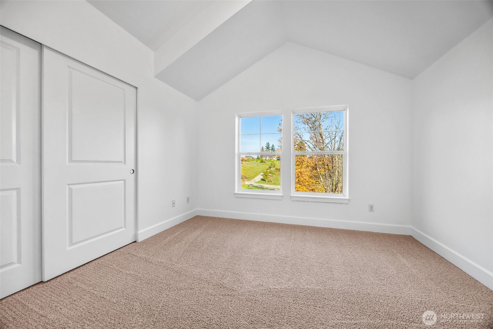 Seattle, Washington, 98106, United States, 2 Bedrooms Bedrooms, ,2 BathroomsBathrooms,Residential,For Sale,1991706