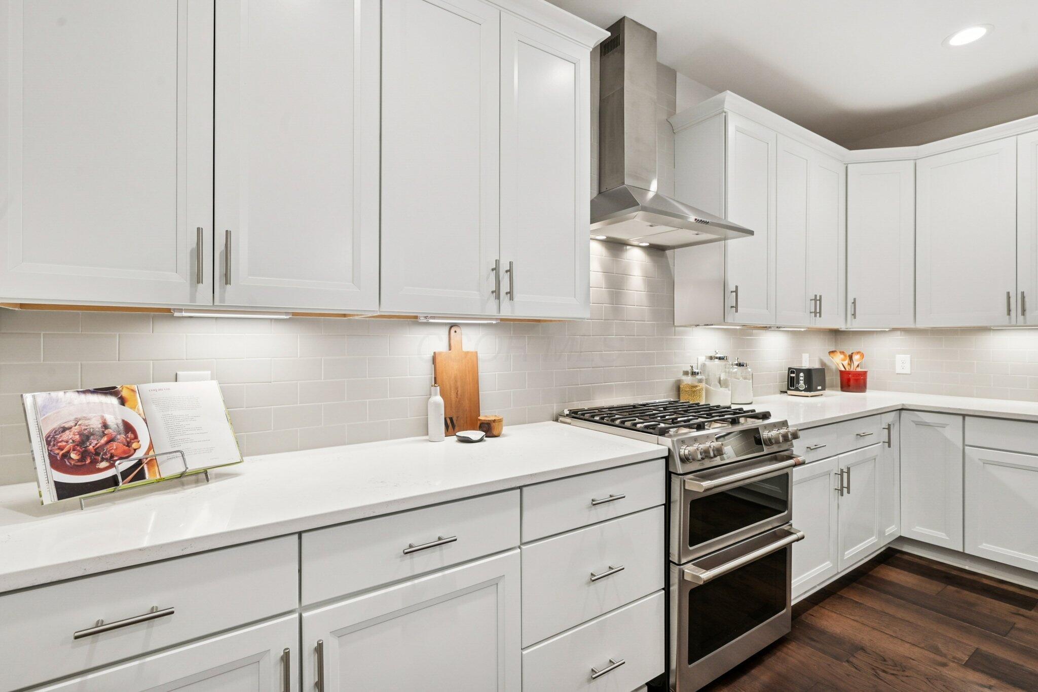 Powell, Ohio, 43065, United States, 4 Bedrooms Bedrooms, ,4 BathroomsBathrooms,Residential,For Sale,1966964