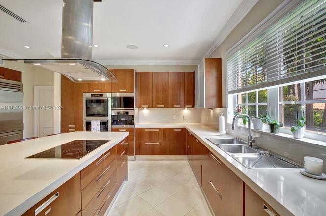 797 Ridgewood Rd, Key Biscayne, Florida, 33149, United States, 7 Bedrooms Bedrooms, ,8 BathroomsBathrooms,Residential,For Sale,797 Ridgewood Rd,1590782