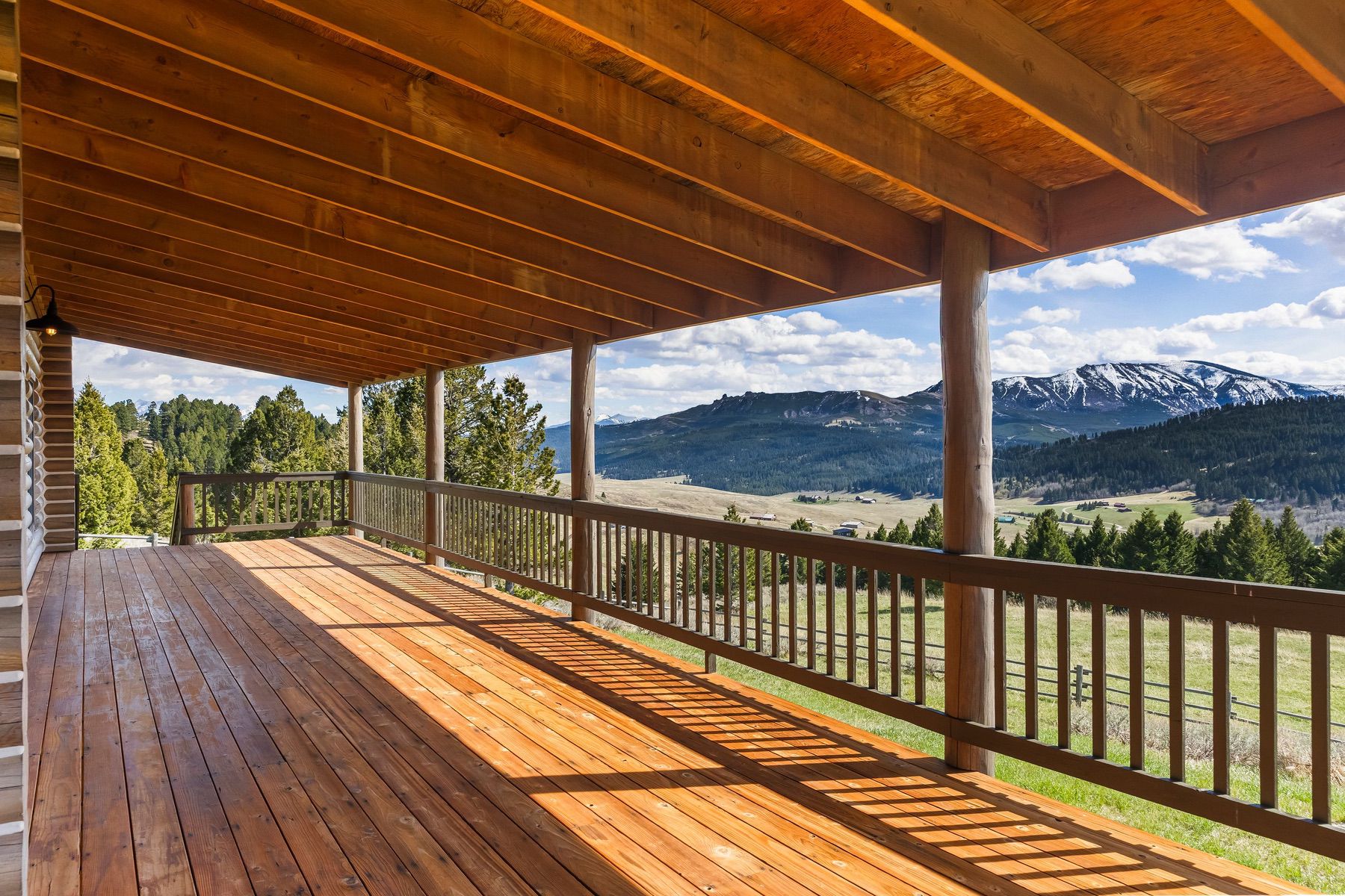  755 Coffee Creek Rd - 物件實景