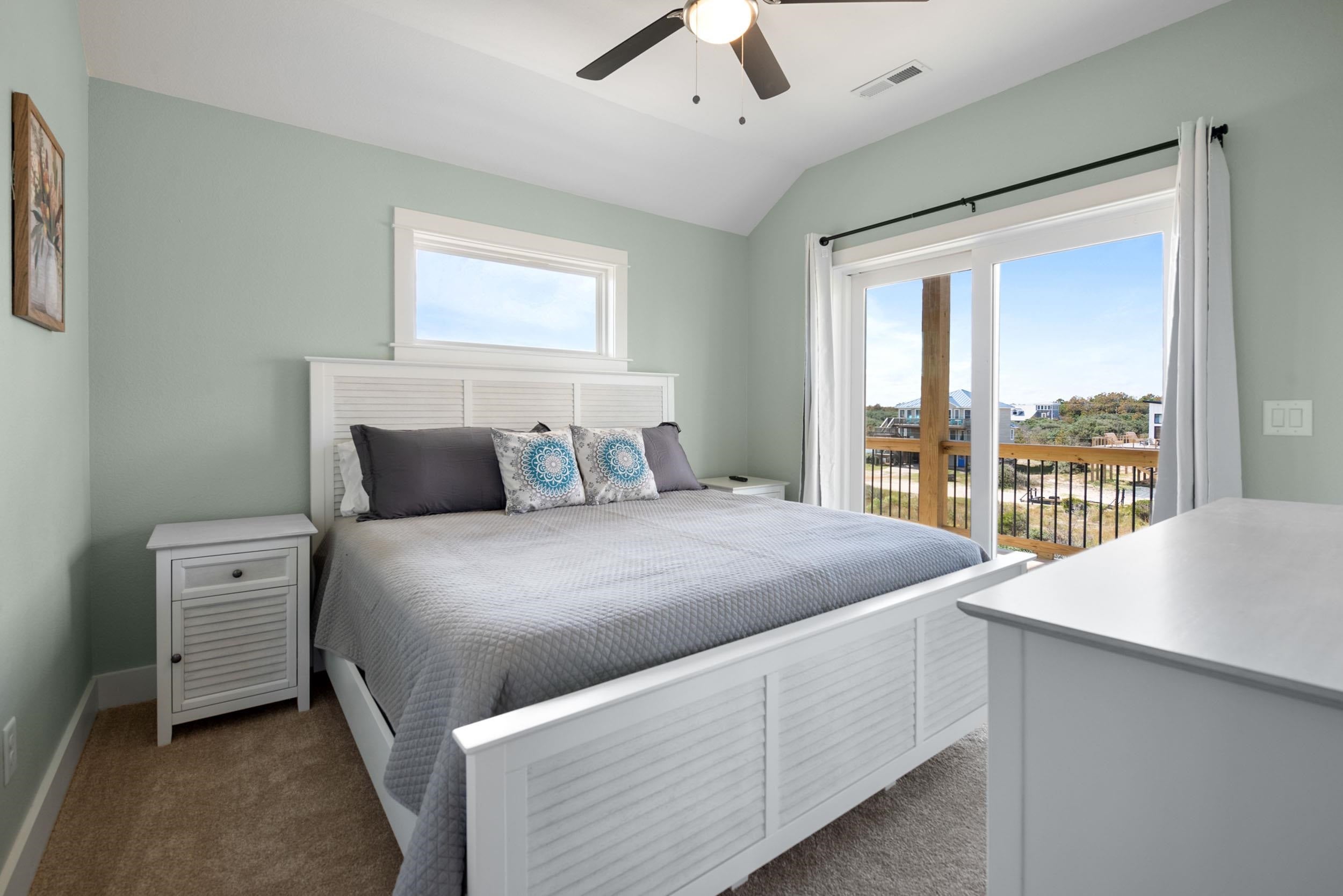 Corolla, North Carolina, 27927, United States, 12 Bedrooms Bedrooms, ,12 BathroomsBathrooms,Residential,For Sale,1980657