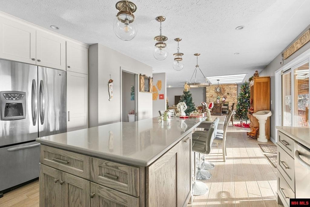 Jordan, Arkansas, 72519, United States, 4 Bedrooms Bedrooms, ,4 BathroomsBathrooms,Residential,For Sale,2005466