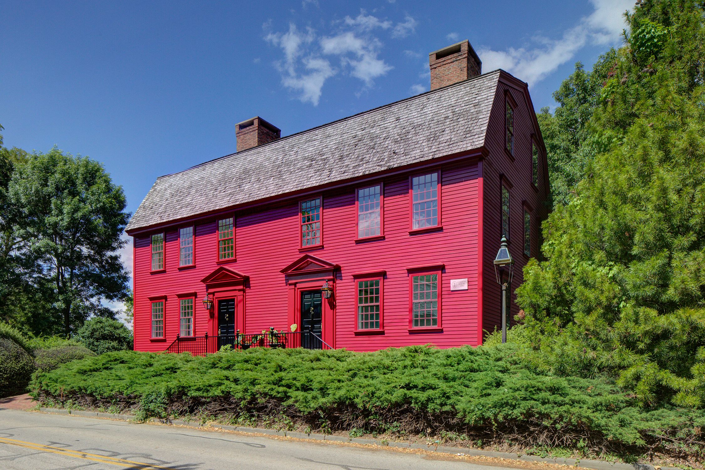  The Cozzens House - America