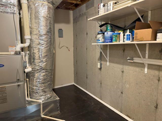 Scottsville, Kentucky, 42164, United States, 4 Bedrooms Bedrooms, ,3 BathroomsBathrooms,Residential,For Sale,1971649