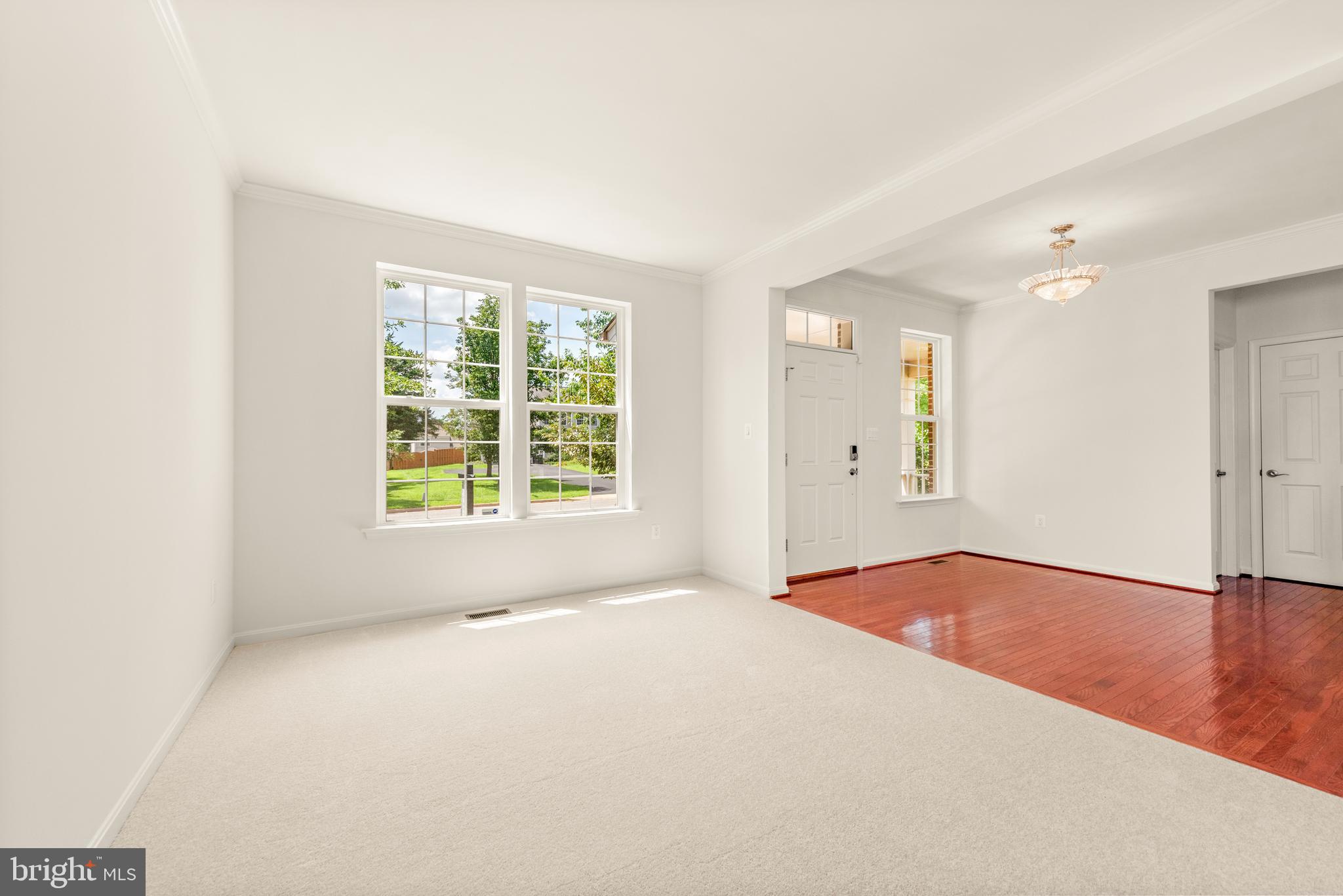 Manassas, Virginia, 20110, United States, 4 Bedrooms Bedrooms, ,4 BathroomsBathrooms,Residential,For Sale,1905847