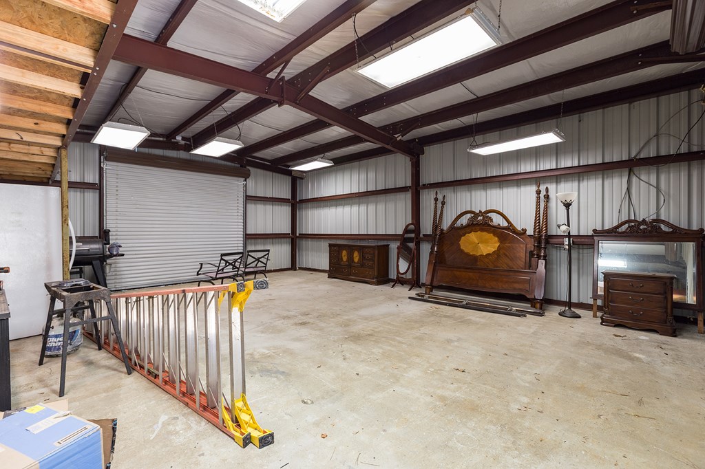 Etoile, Texas, 75944, United States, 3 Bedrooms Bedrooms, ,2 BathroomsBathrooms,Residential,For Sale,1989857