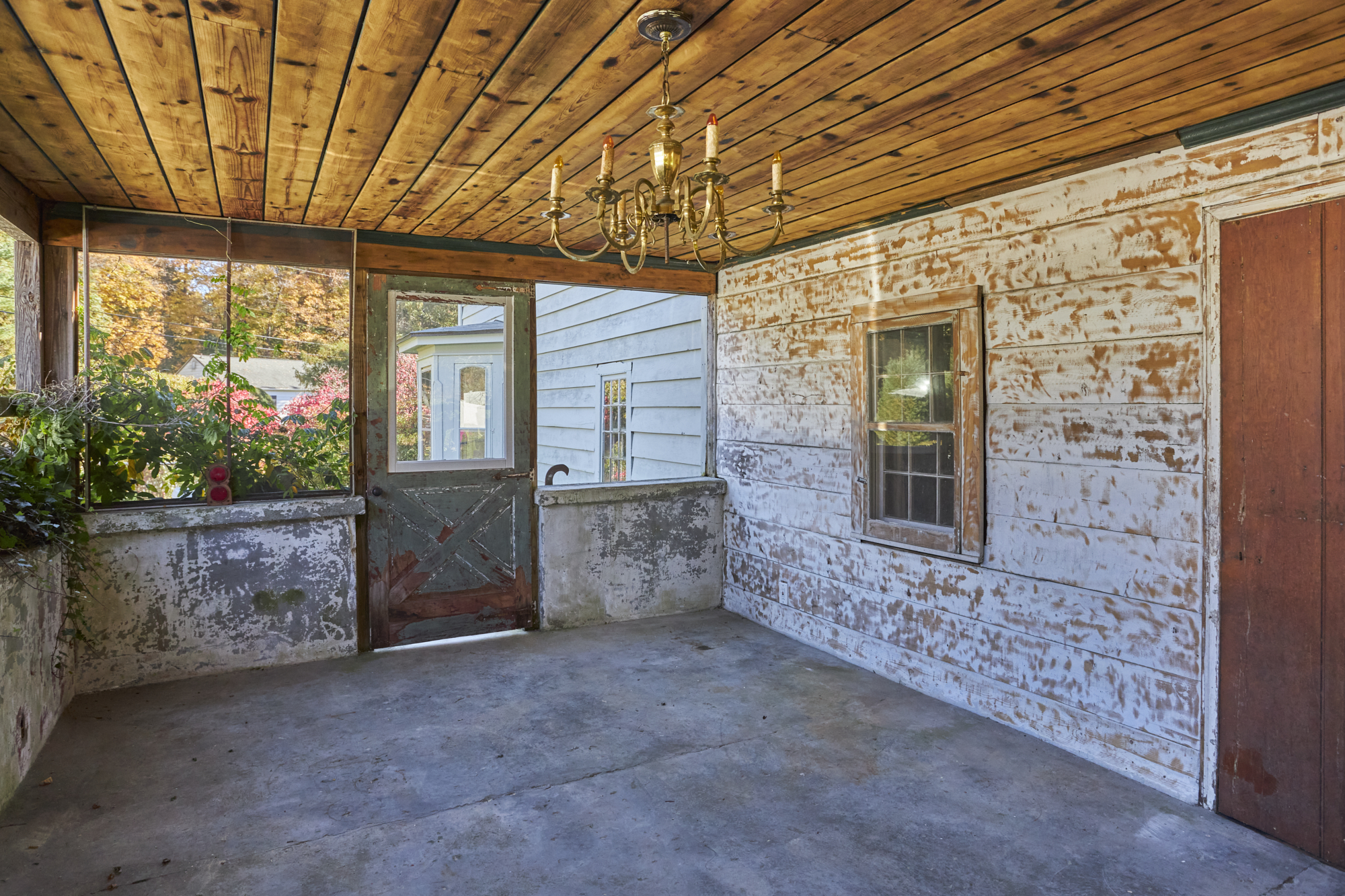  579 Creek Road, Poughkeepsie, NY, 12601 - 物件實景