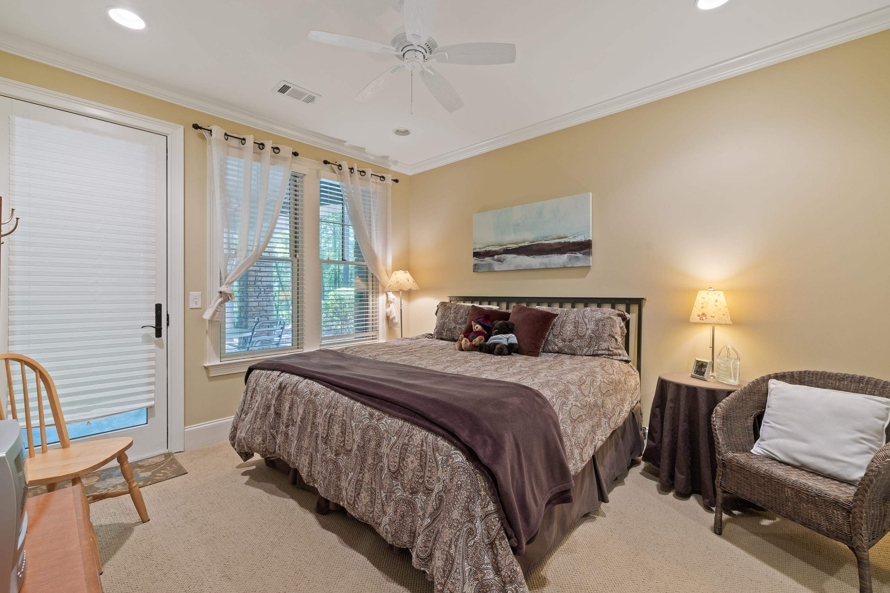 Greensboro, Georgia, 30642, United States, 3 Bedrooms Bedrooms, ,4 BathroomsBathrooms,Residential,For Sale,1829509