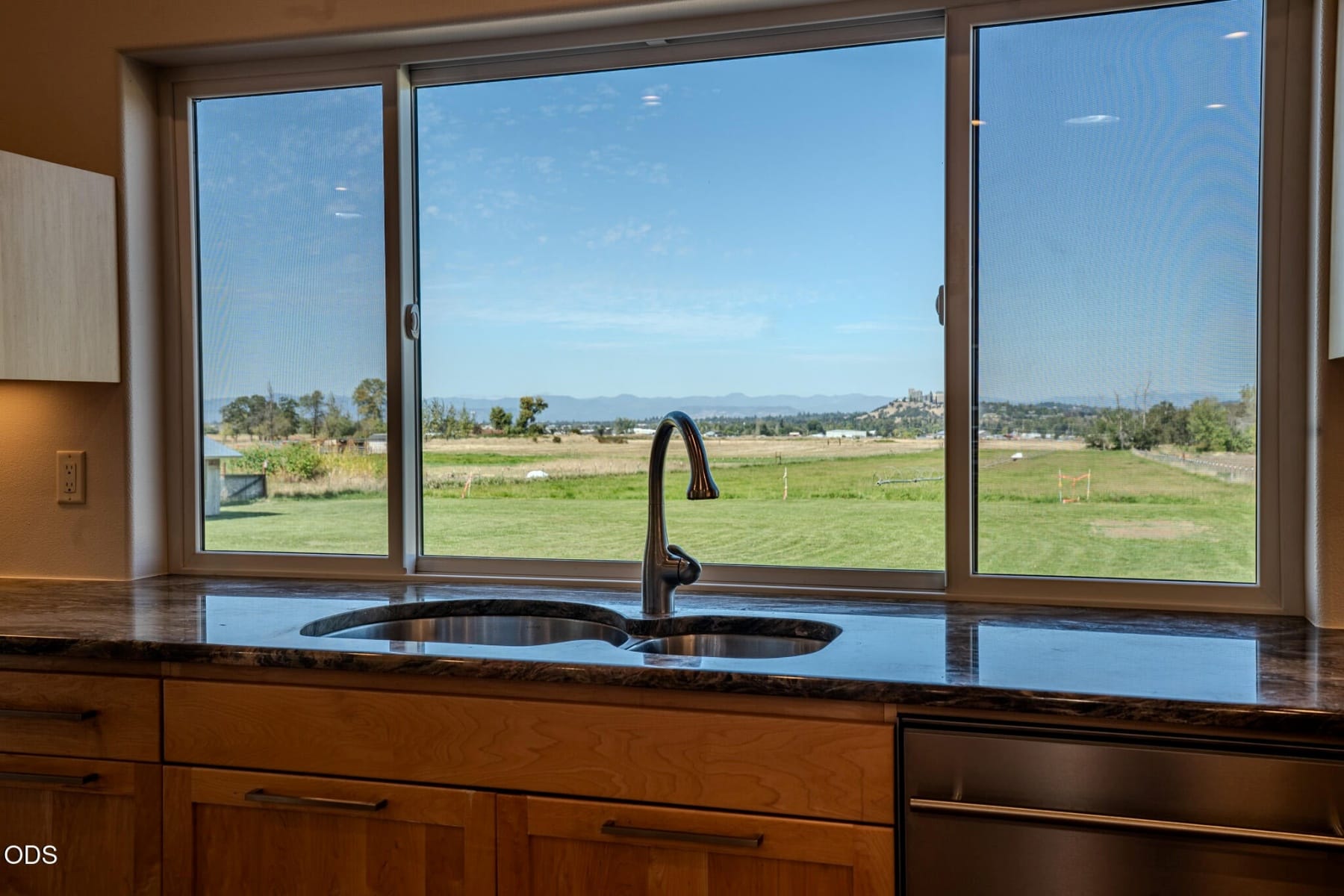  2110 Houston Road Phoenix, OR 97535 - 物件實景