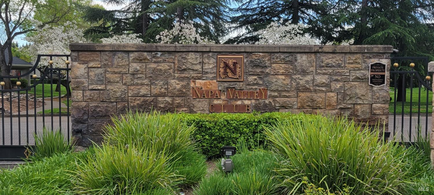 Napa, California, 94558, United States, 2 Bedrooms Bedrooms, ,3 BathroomsBathrooms,Residential,For Sale,1950858