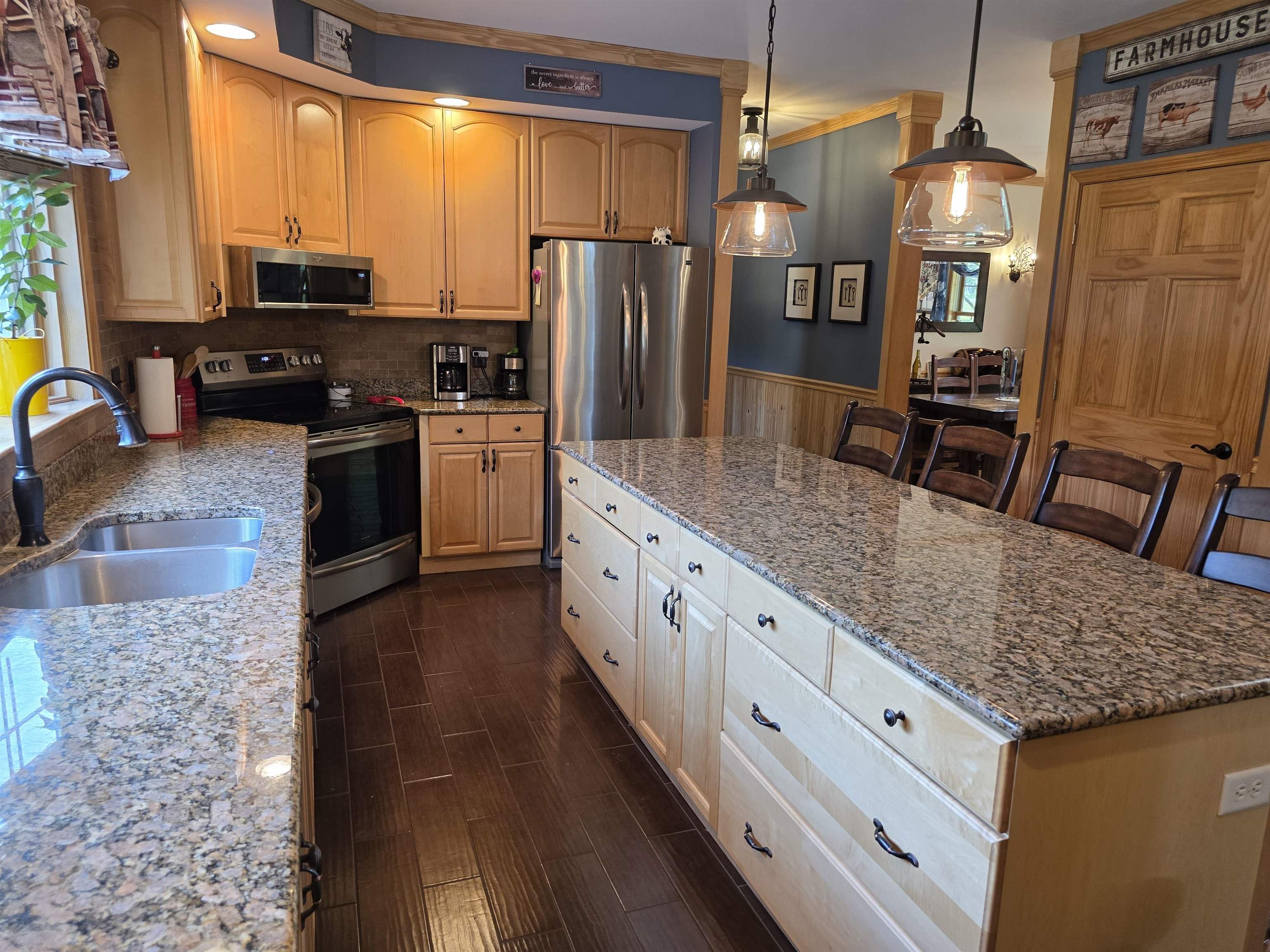 Colchester, Vermont, 05446, United States, 4 Bedrooms Bedrooms, ,3 BathroomsBathrooms,Residential,For Sale,1895144