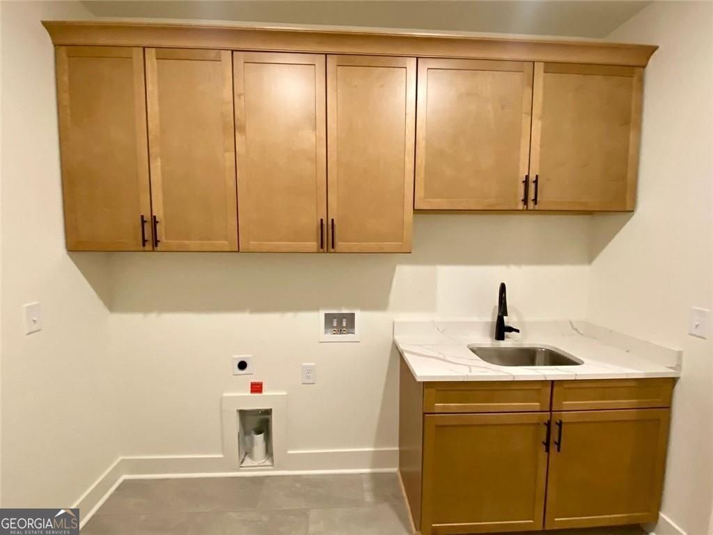 Gainesville, Georgia, 30506, United States, 5 Bedrooms Bedrooms, ,4 BathroomsBathrooms,Residential,For Sale,1909914