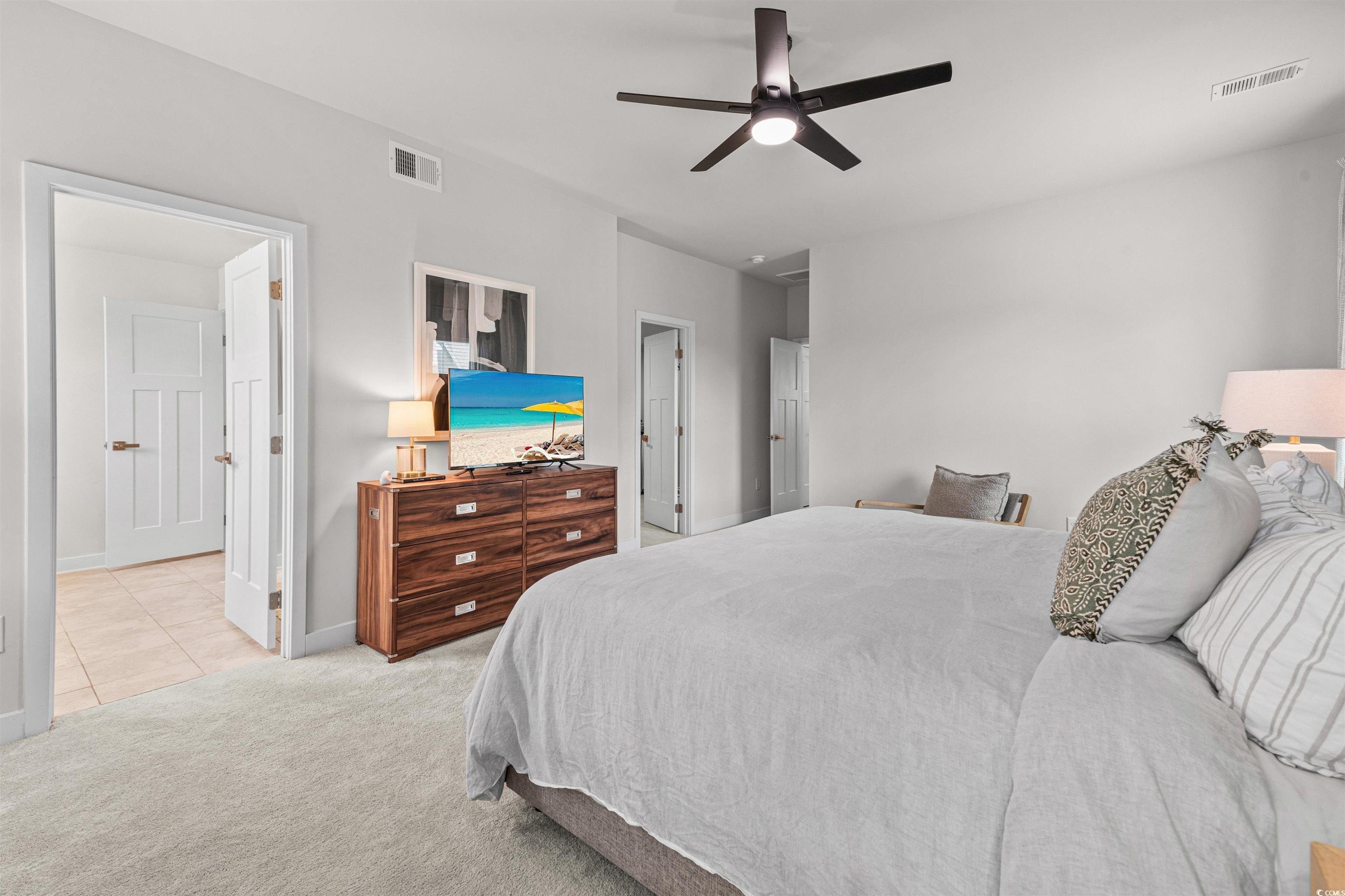 North Myrtle Beach, South Carolina, 29582, United States, 4 Bedrooms Bedrooms, ,5 BathroomsBathrooms,Residential,For Sale,1930380