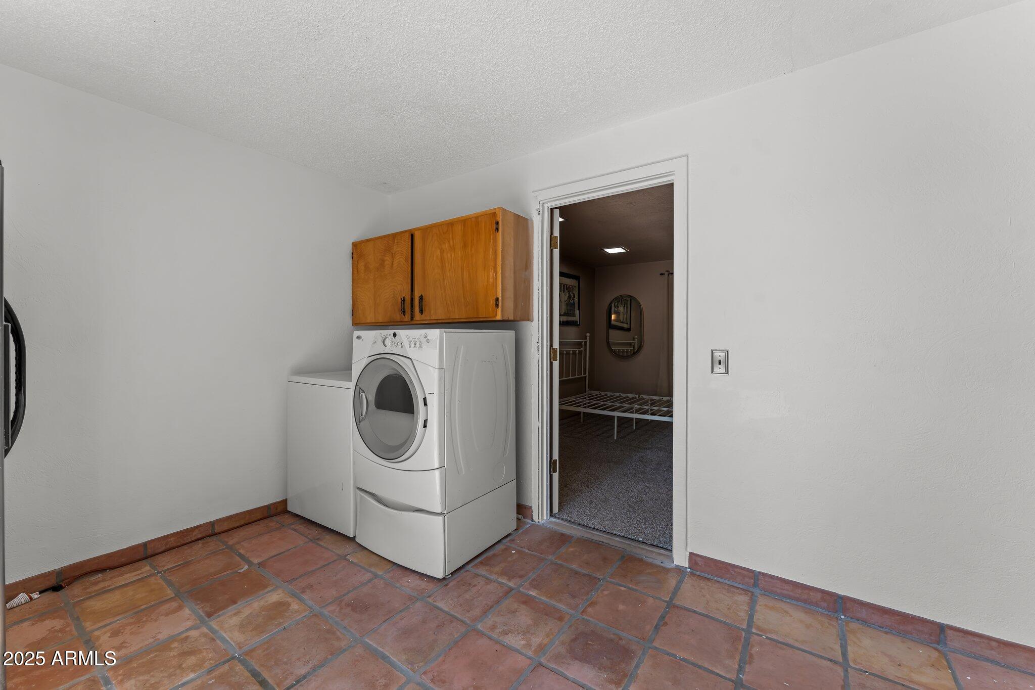 Wickenburg, Arizona, 85390, United States, 4 Bedrooms Bedrooms, ,4 BathroomsBathrooms,Residential,For Sale,1974877