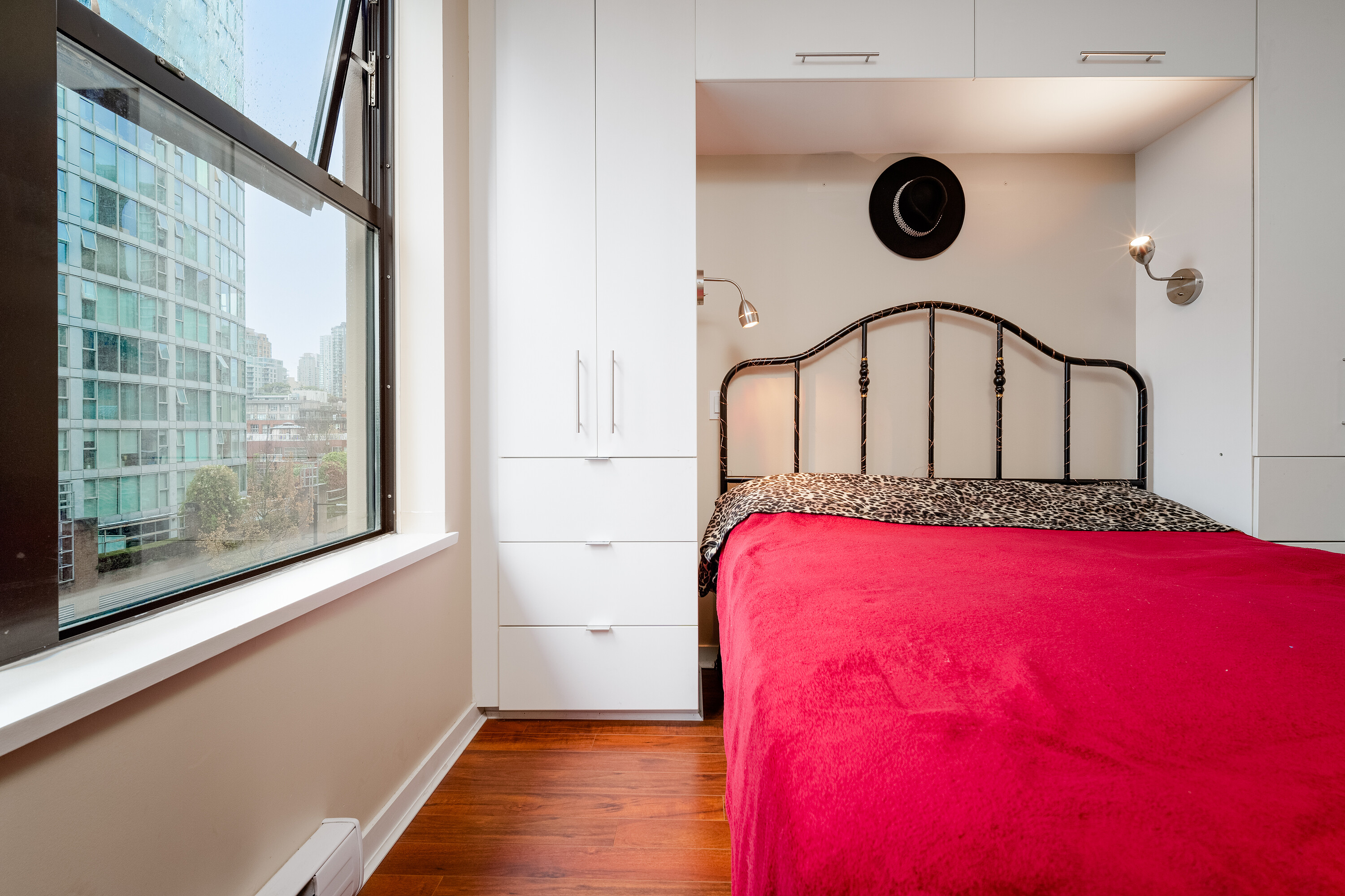  One Bedroom in Yaletown - 物件實景
