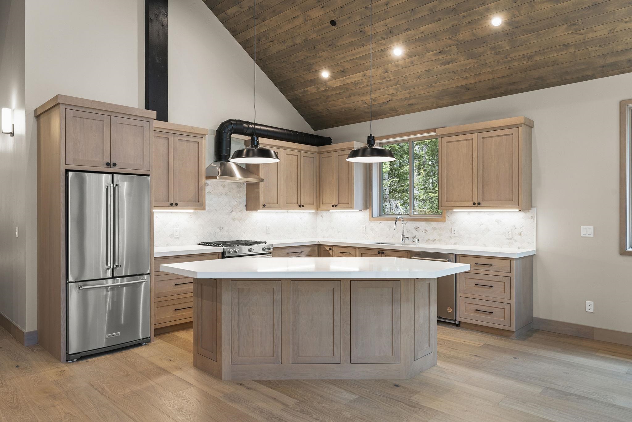 Tahoma, California, 96142, United States, 4 Bedrooms Bedrooms, ,3 BathroomsBathrooms,Residential,For Sale,1901154