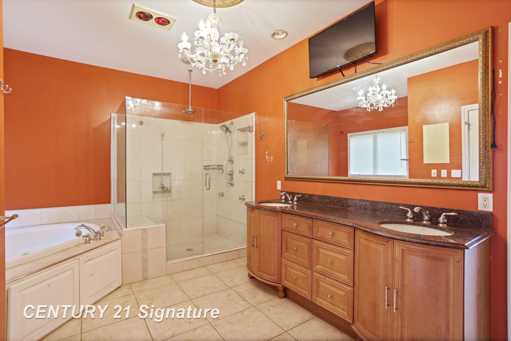 Saginaw, Michigan, 48603, United States, 4 Bedrooms Bedrooms, ,4 BathroomsBathrooms,Residential,For Sale,1920670