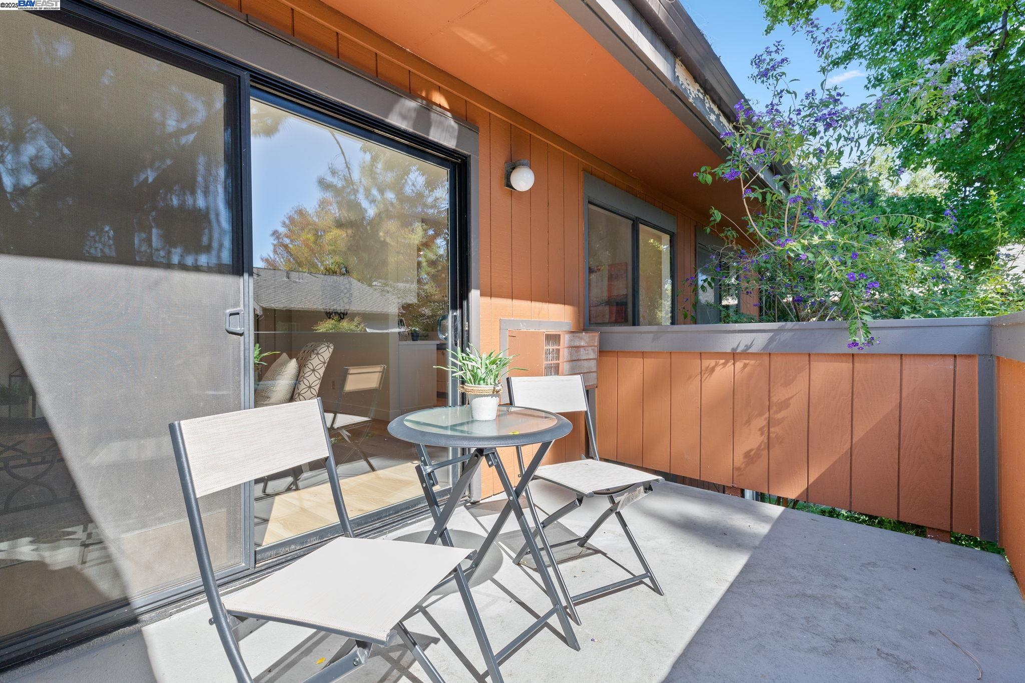 Fremont, California, 94536, United States, 3 Bedrooms Bedrooms, ,2 BathroomsBathrooms,Residential,For Sale,1906498