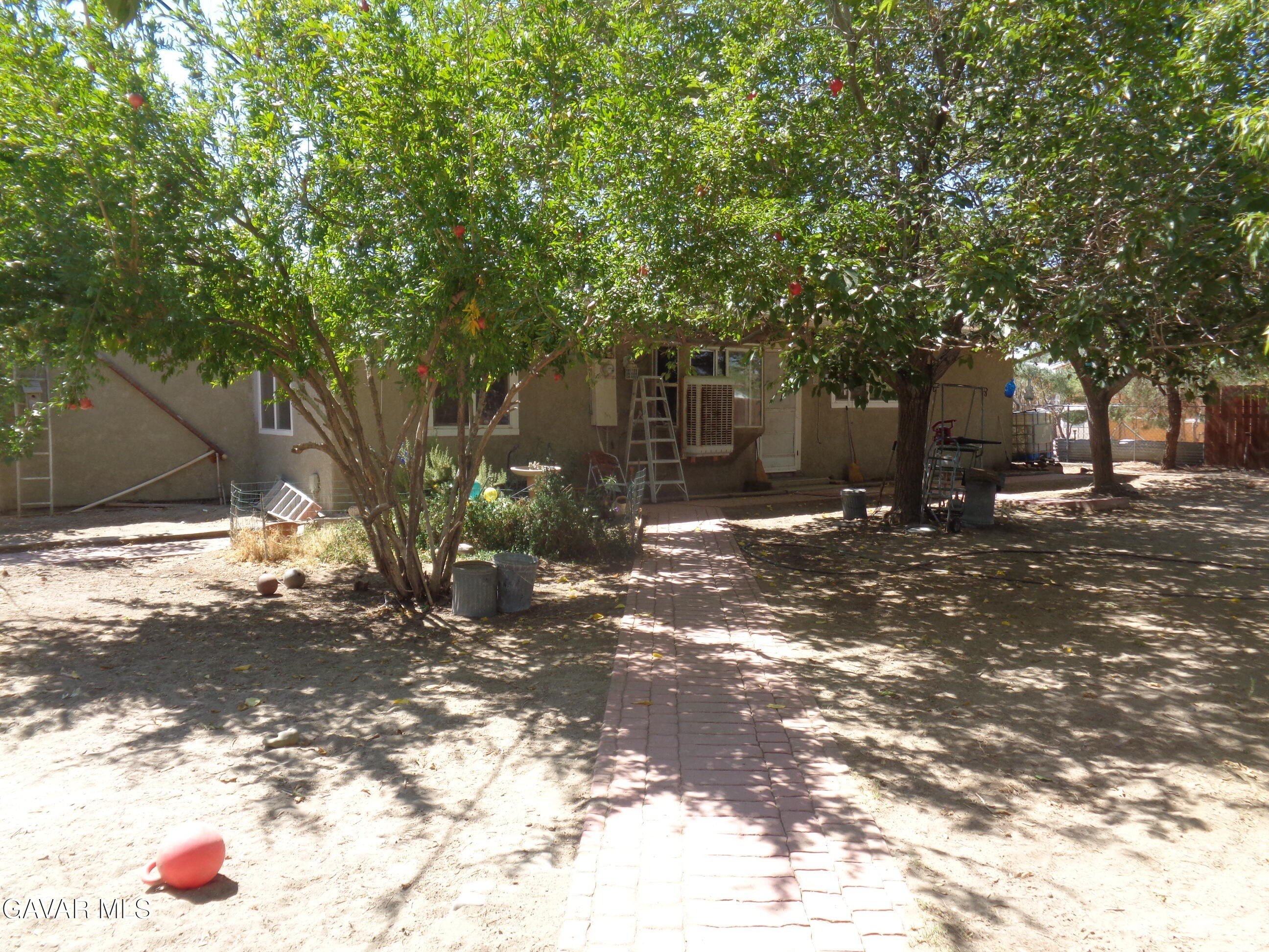 Littlerock, California, 93543, United States, 5 Bedrooms Bedrooms, ,1 BathroomBathrooms,Residential,For Sale,1975101