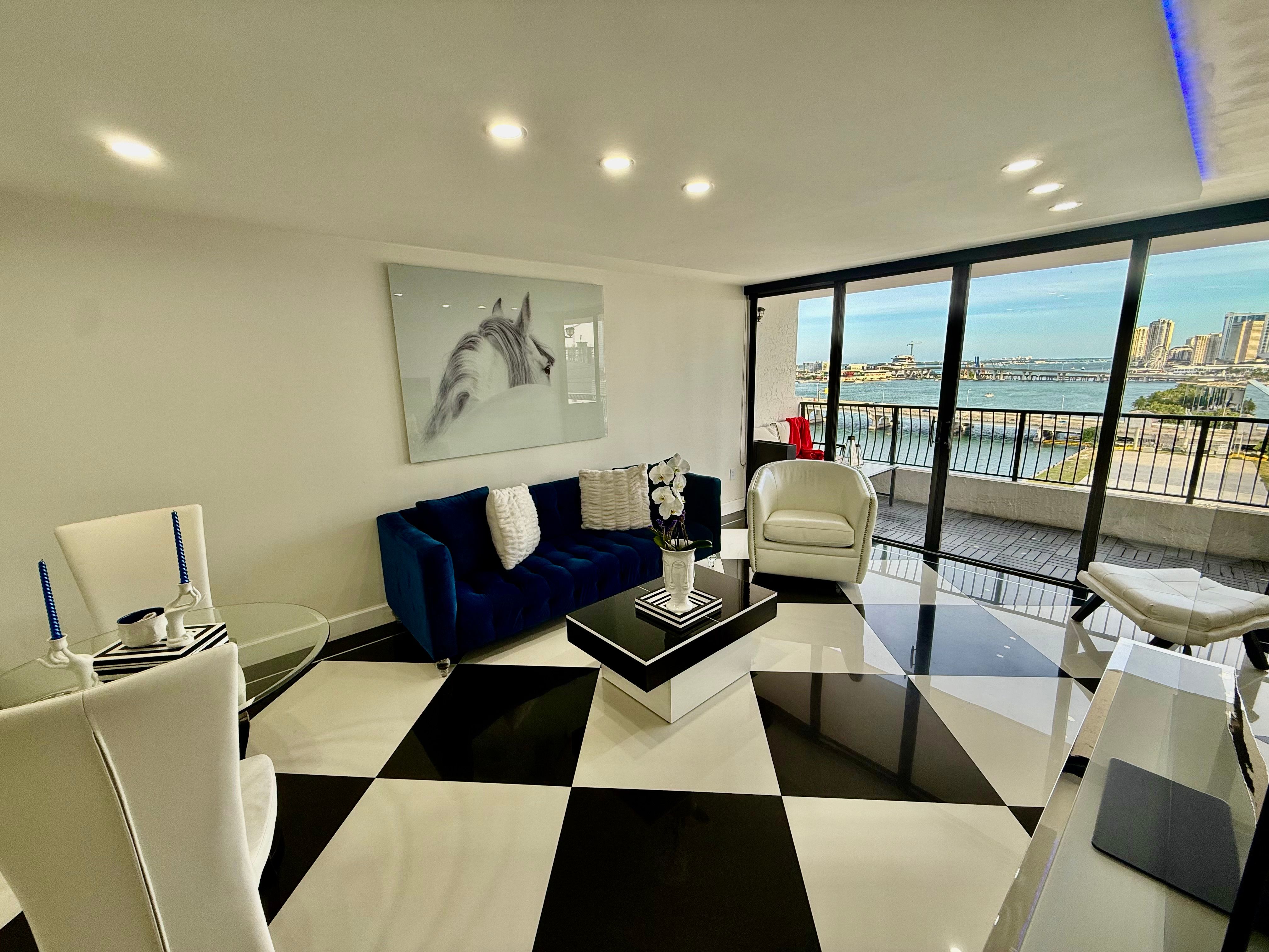  555 NE 15th St, Miami, FL, 33132 - 物件實景