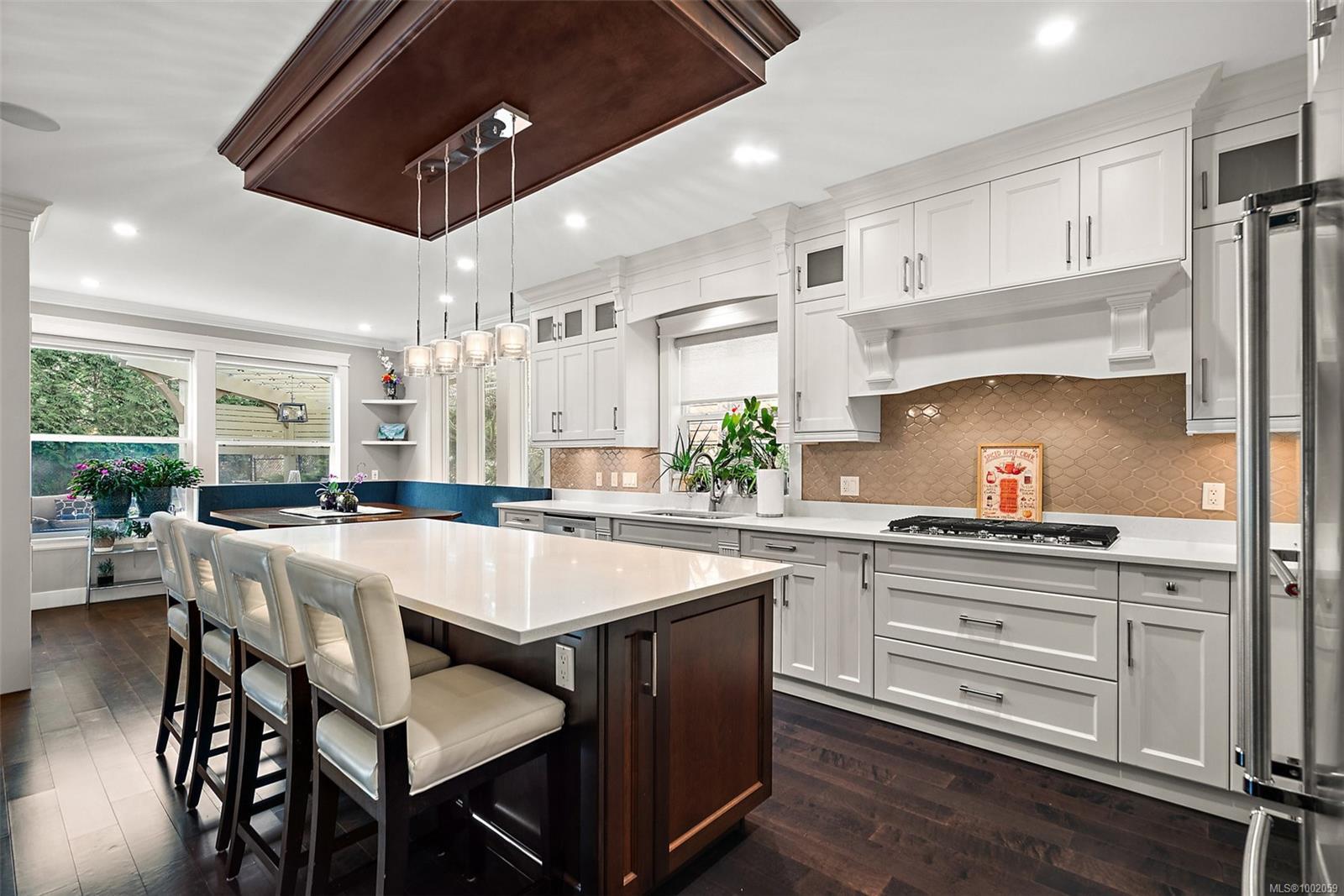LANGFORD, British Columbia, V9B 0R9, CA, 5 Bedrooms Bedrooms, ,Residential,For Sale,1912697