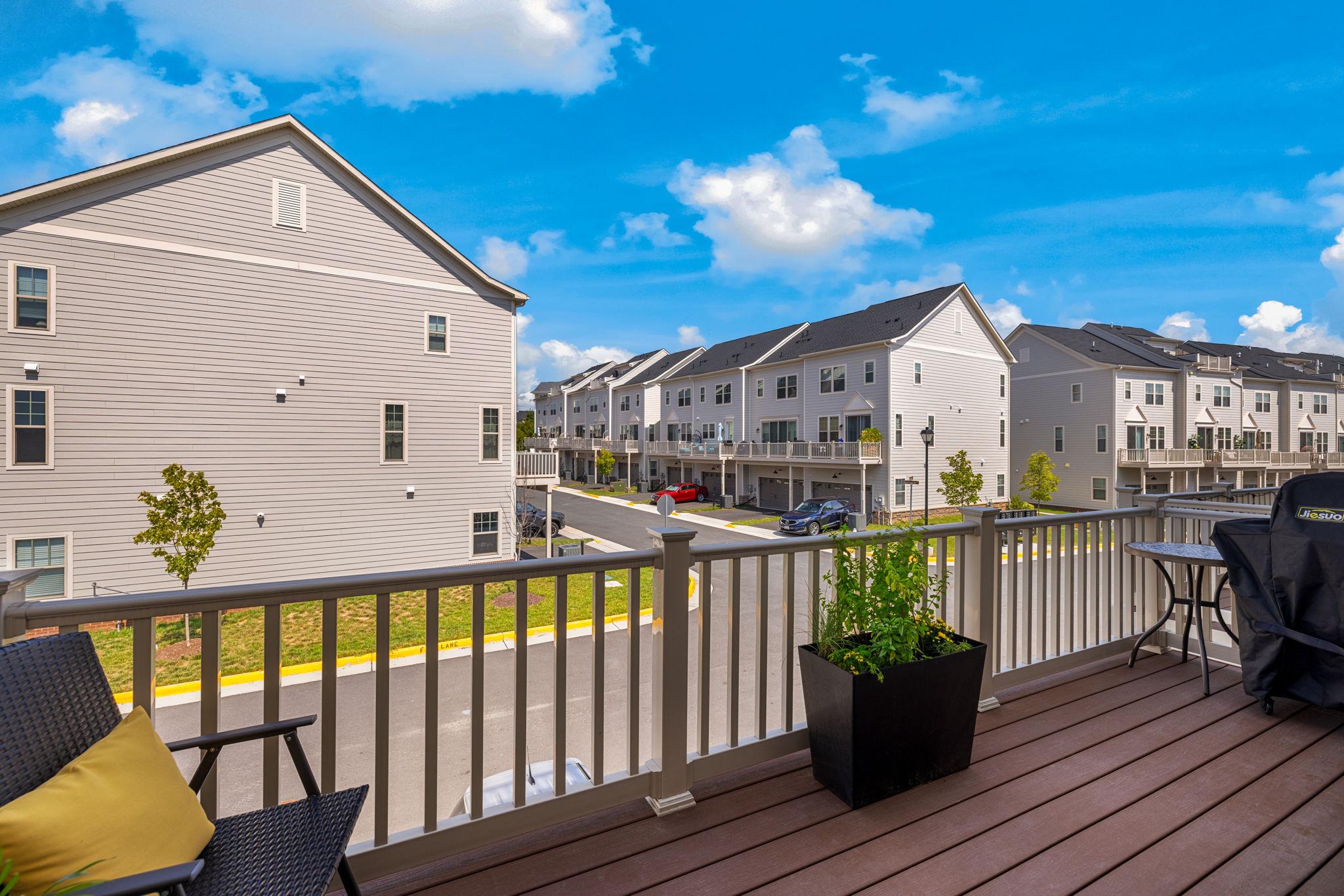  803 Sawback Square NE, Leesburg, VA, 20176 - 物件實景