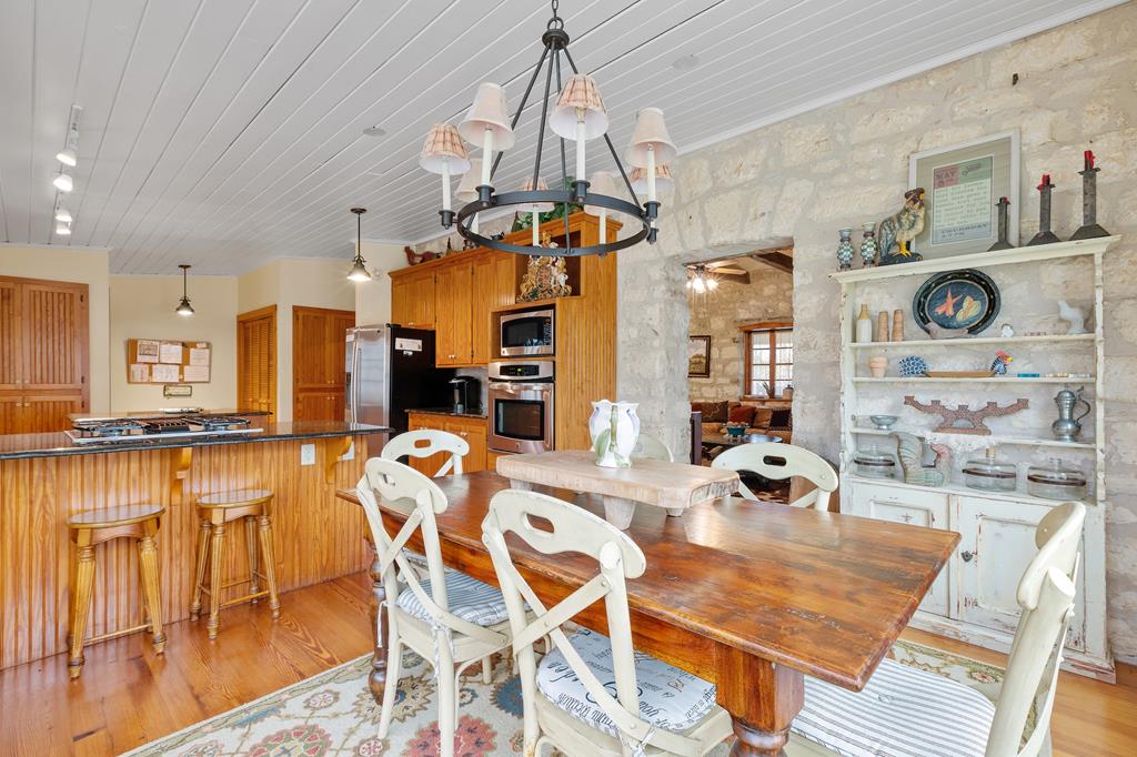 211 S Crockett St, Fredericksburg, Texas, 78624, United States, 3 Bedrooms Bedrooms, ,3 BathroomsBathrooms,Residential,For Sale,211 S Crockett St,1217754