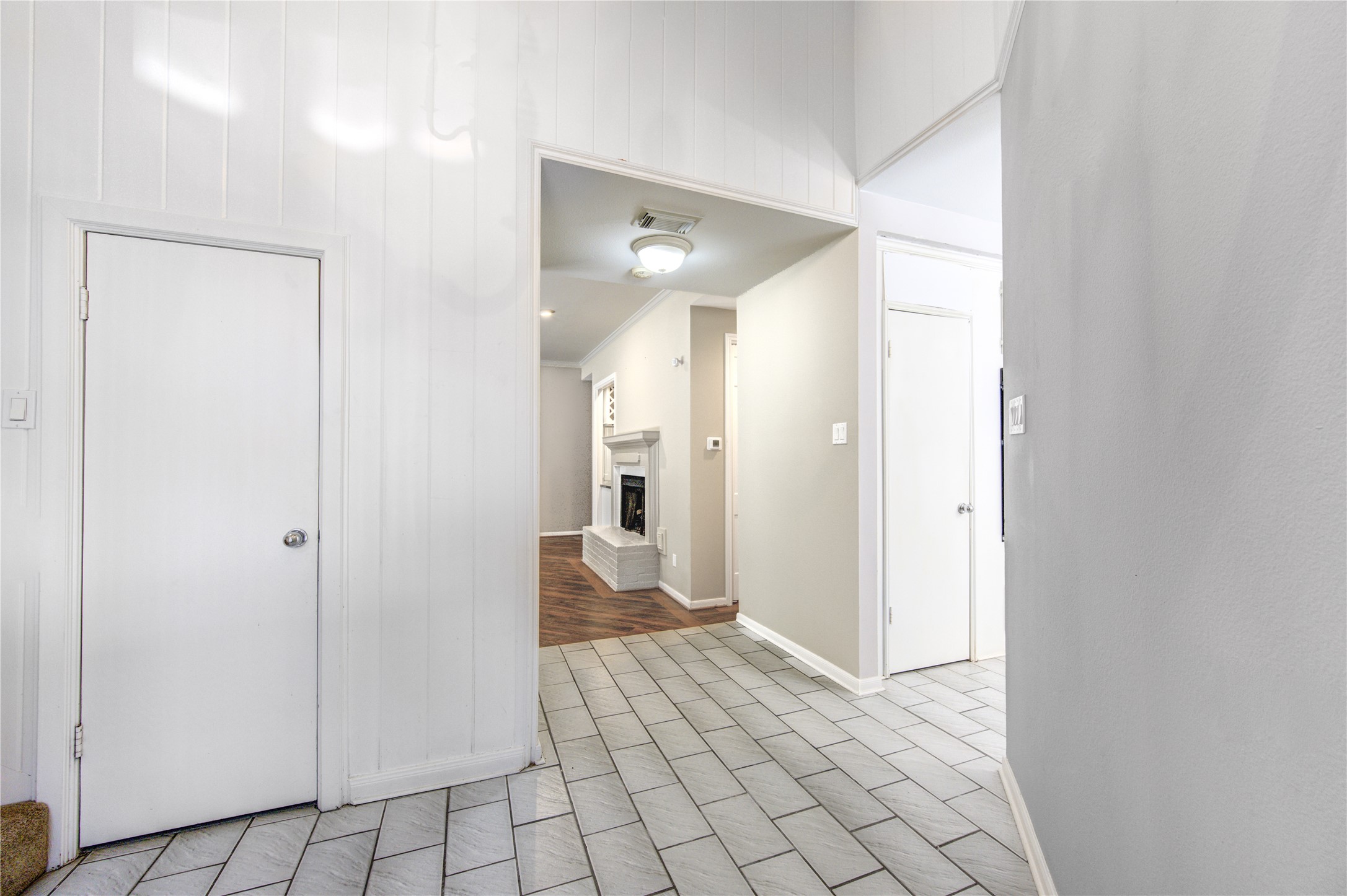  2524 Nantucket Drive B - 物件實景