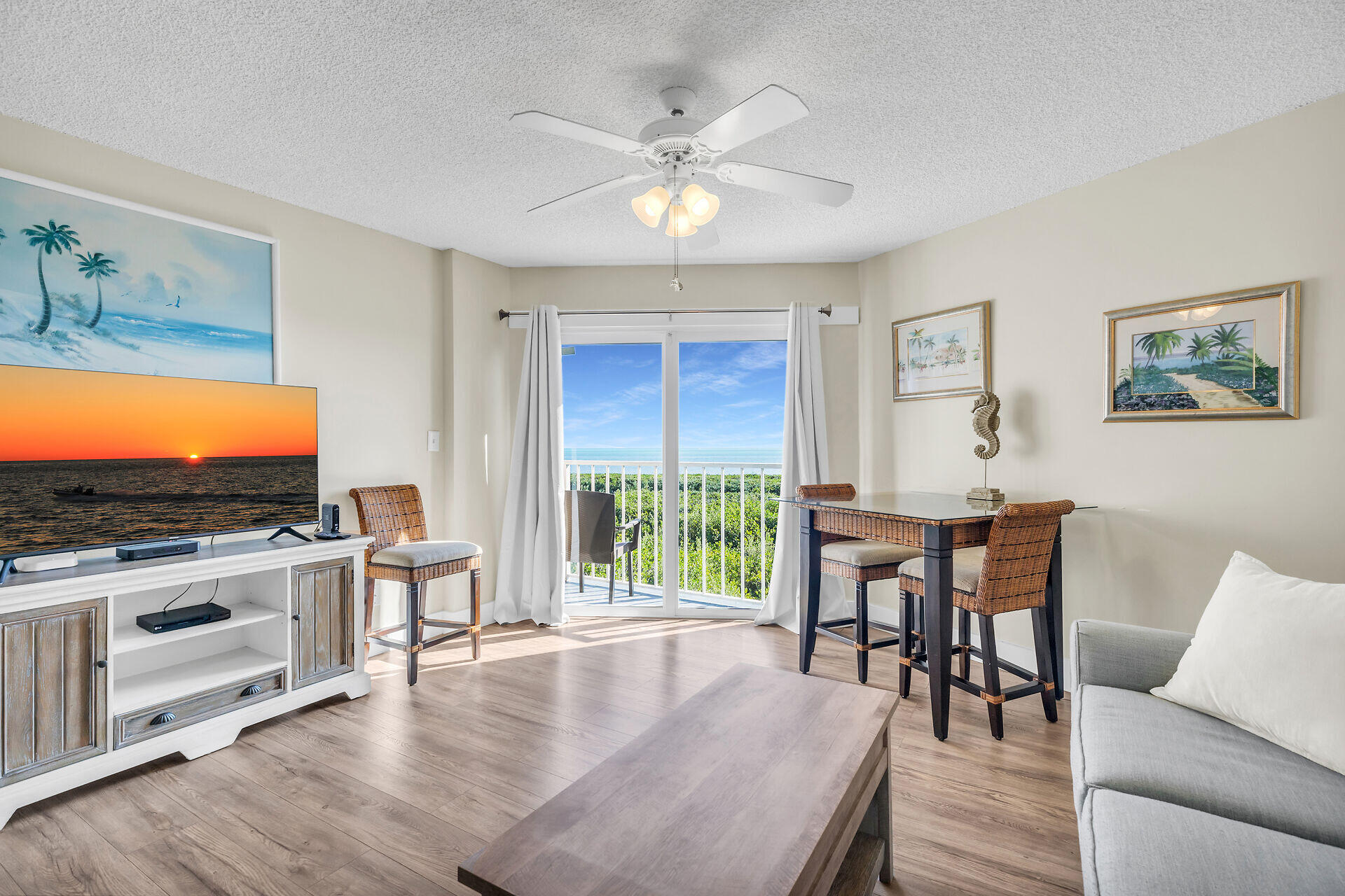 Tavernier, Florida, 33070, United States, 2 Bedrooms Bedrooms, ,2 BathroomsBathrooms,Residential,For Sale,1877251