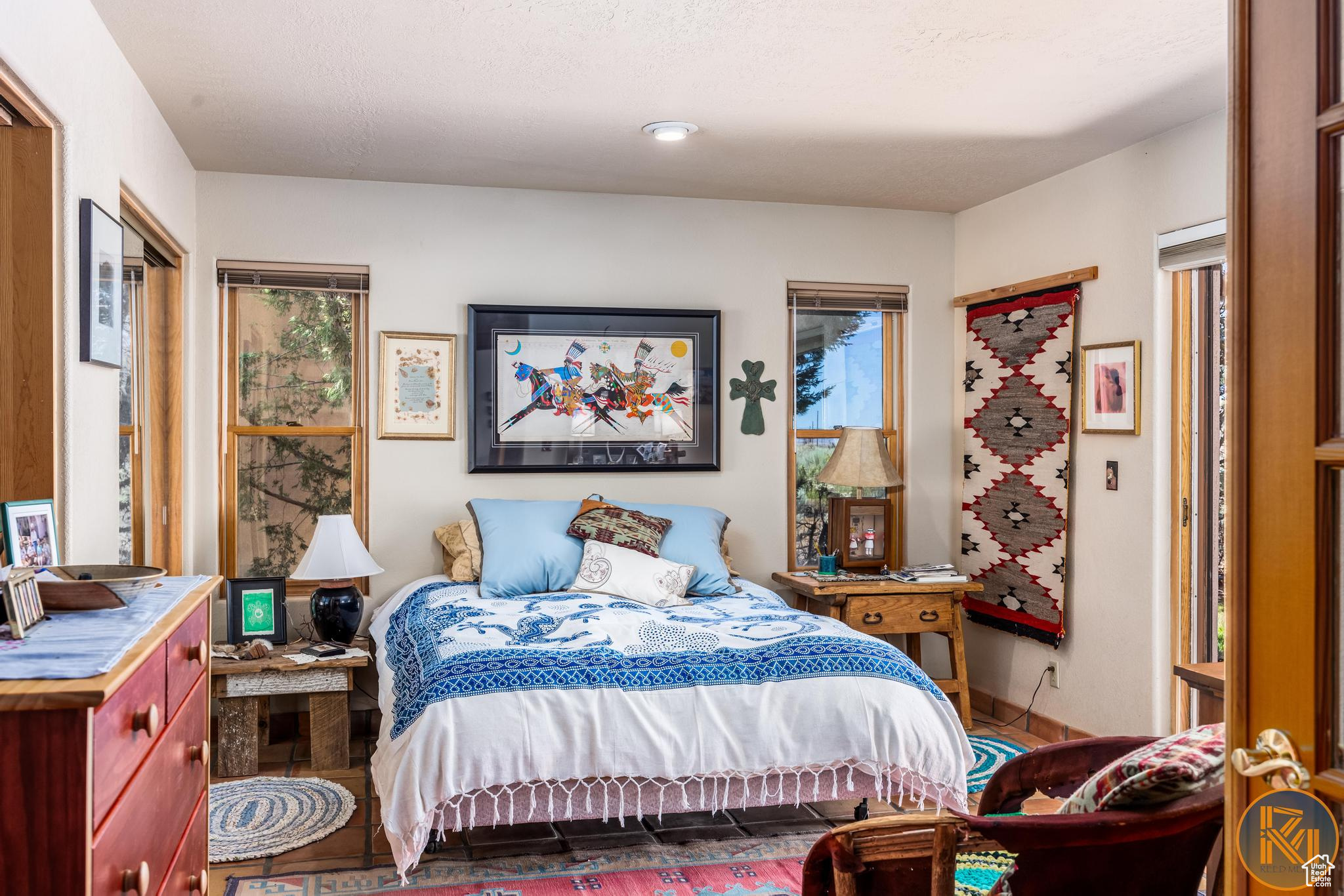 Kanab, Utah, 84741, United States, 2 Bedrooms Bedrooms, ,3 BathroomsBathrooms,Residential,For Sale,1903679