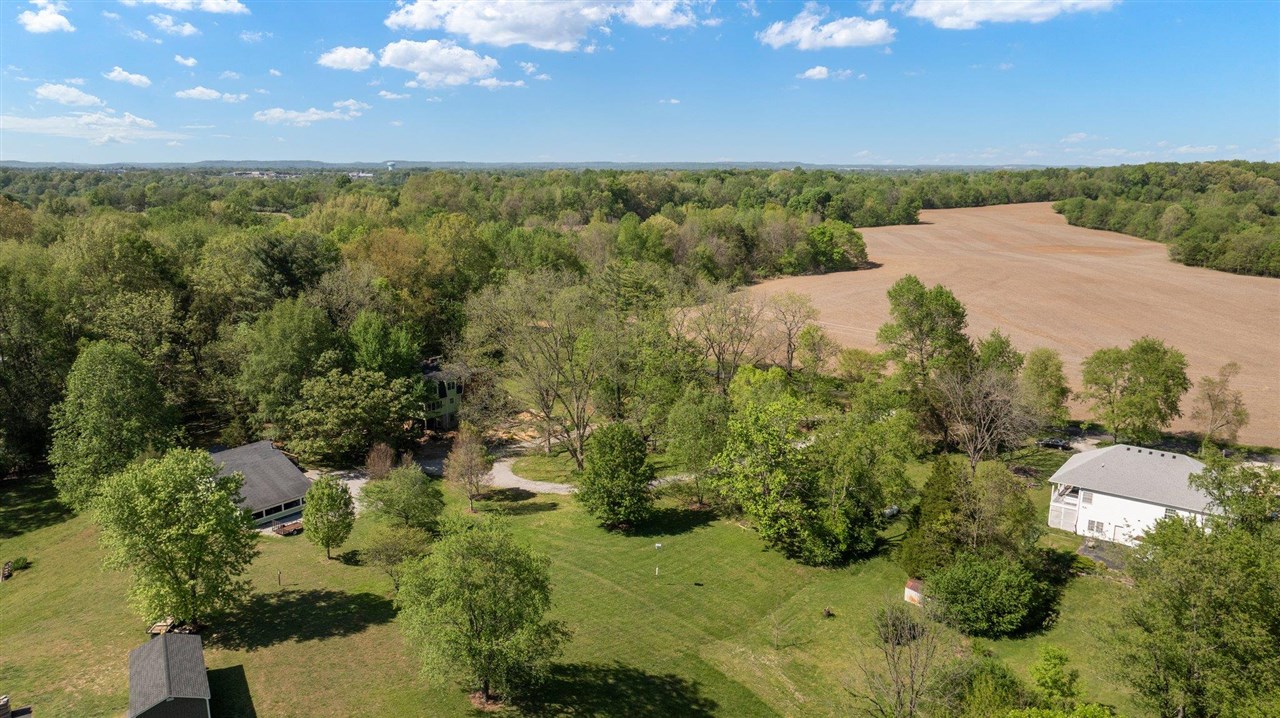 Bowling Green, Kentucky, 42103, United States, 4 Bedrooms Bedrooms, ,5 BathroomsBathrooms,Residential,For Sale,1785083