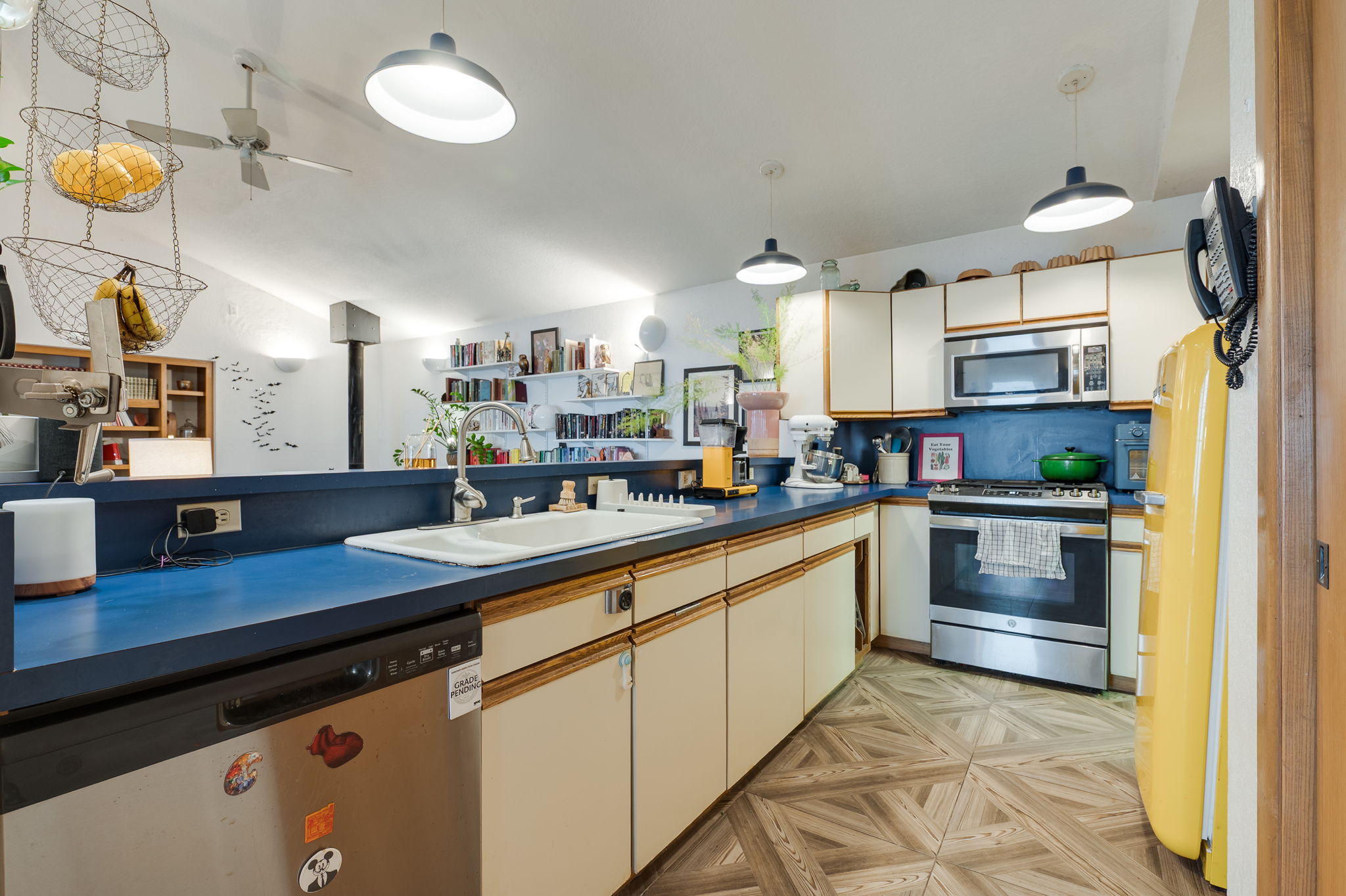  7000 Lakepointe Drive, Oklahoma City, OK 73116 - 物件實景