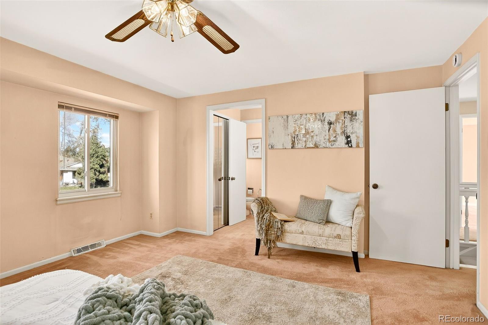 Westminster, Colorado, 80031, United States, 5 Bedrooms Bedrooms, ,1 BathroomBathrooms,Residential,For Sale,1988958