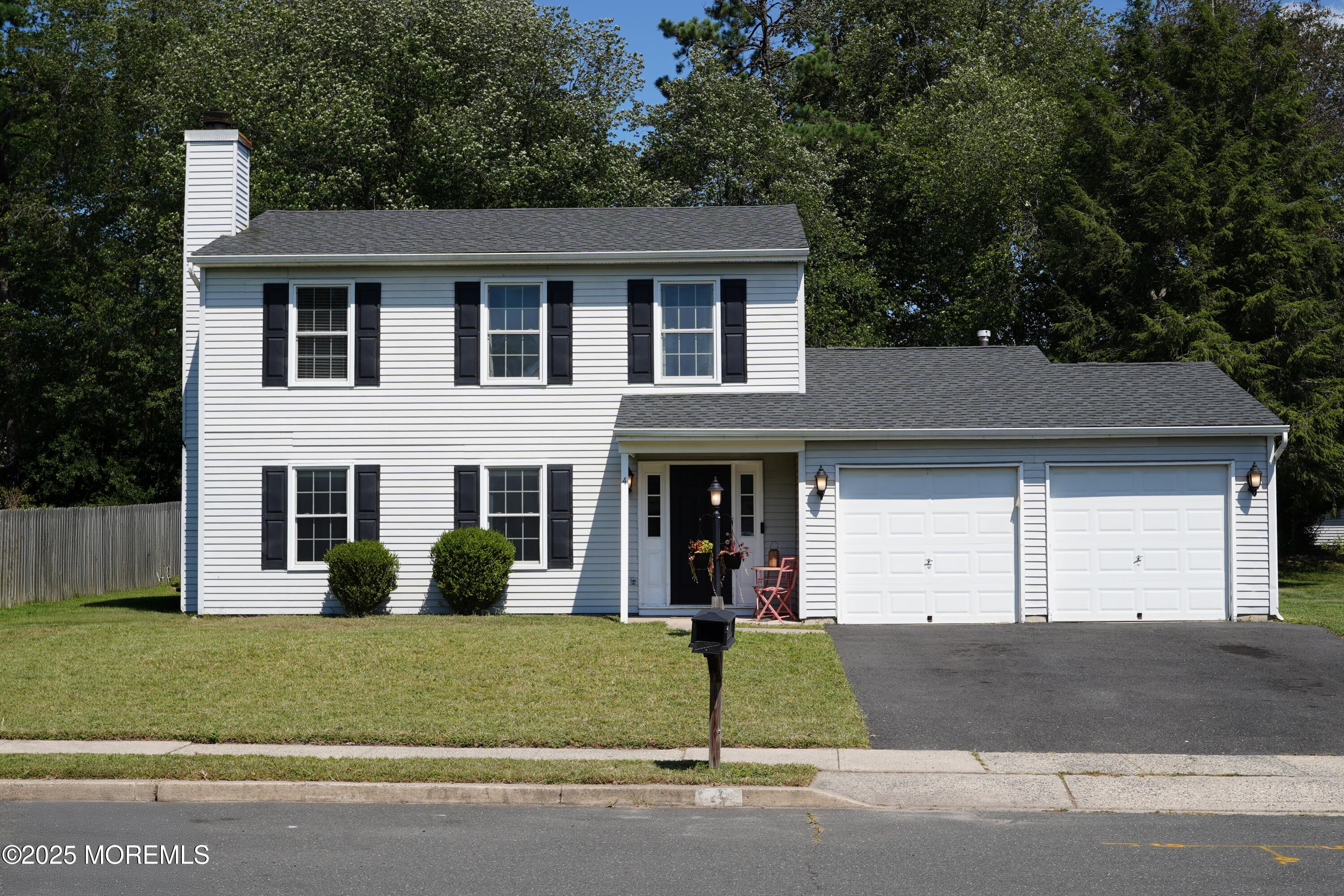 Howell, New Jersey, 07731, United States, 3 Bedrooms Bedrooms, ,3 BathroomsBathrooms,Residential,For Sale,1942637
