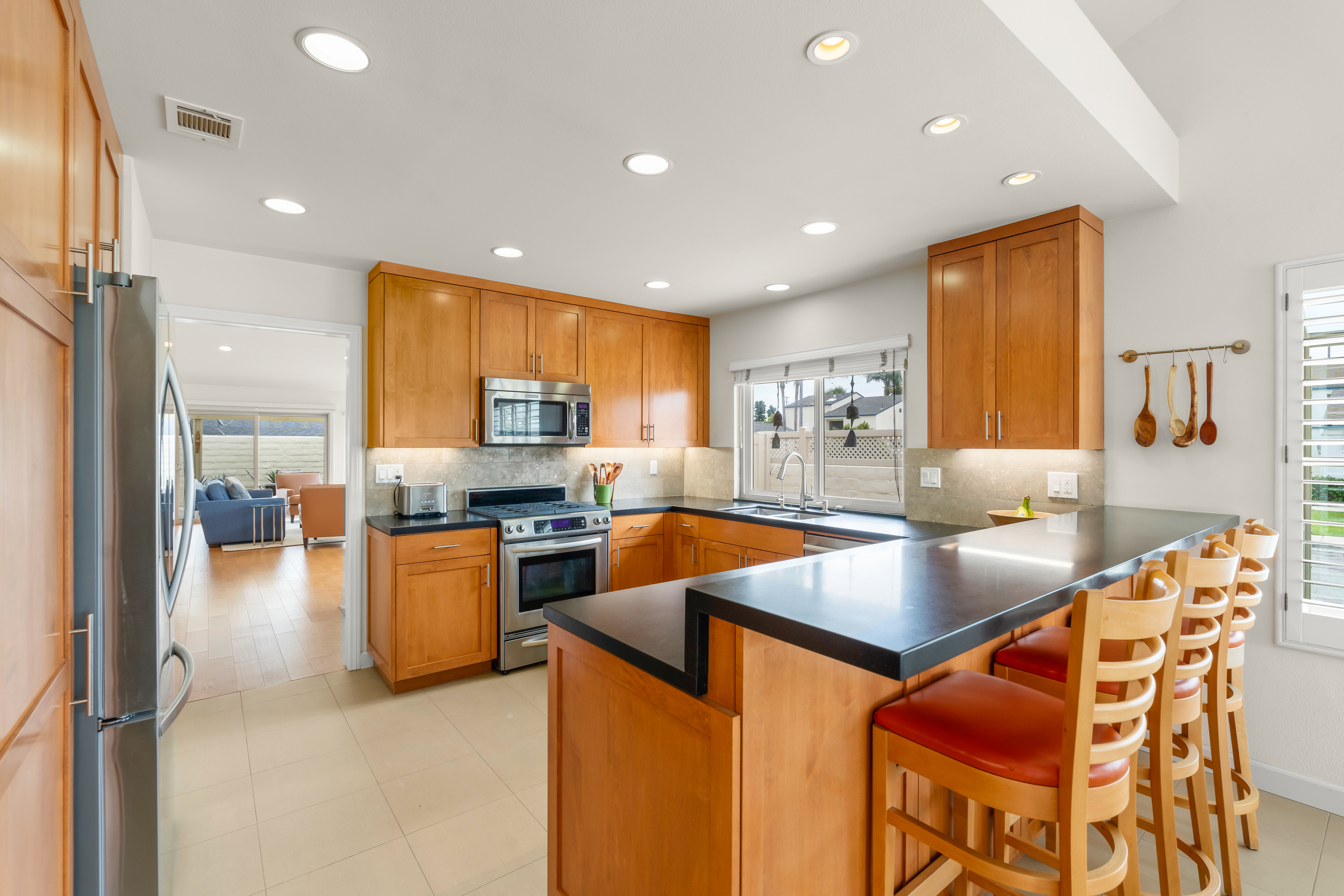  960 Emerald Court, Ventura, CA 93004 - 物件實景