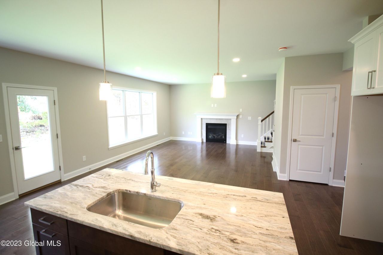 Clifton Park, New York, 12065, United States, 4 Bedrooms Bedrooms, ,3 BathroomsBathrooms,Residential,For Sale,1933145